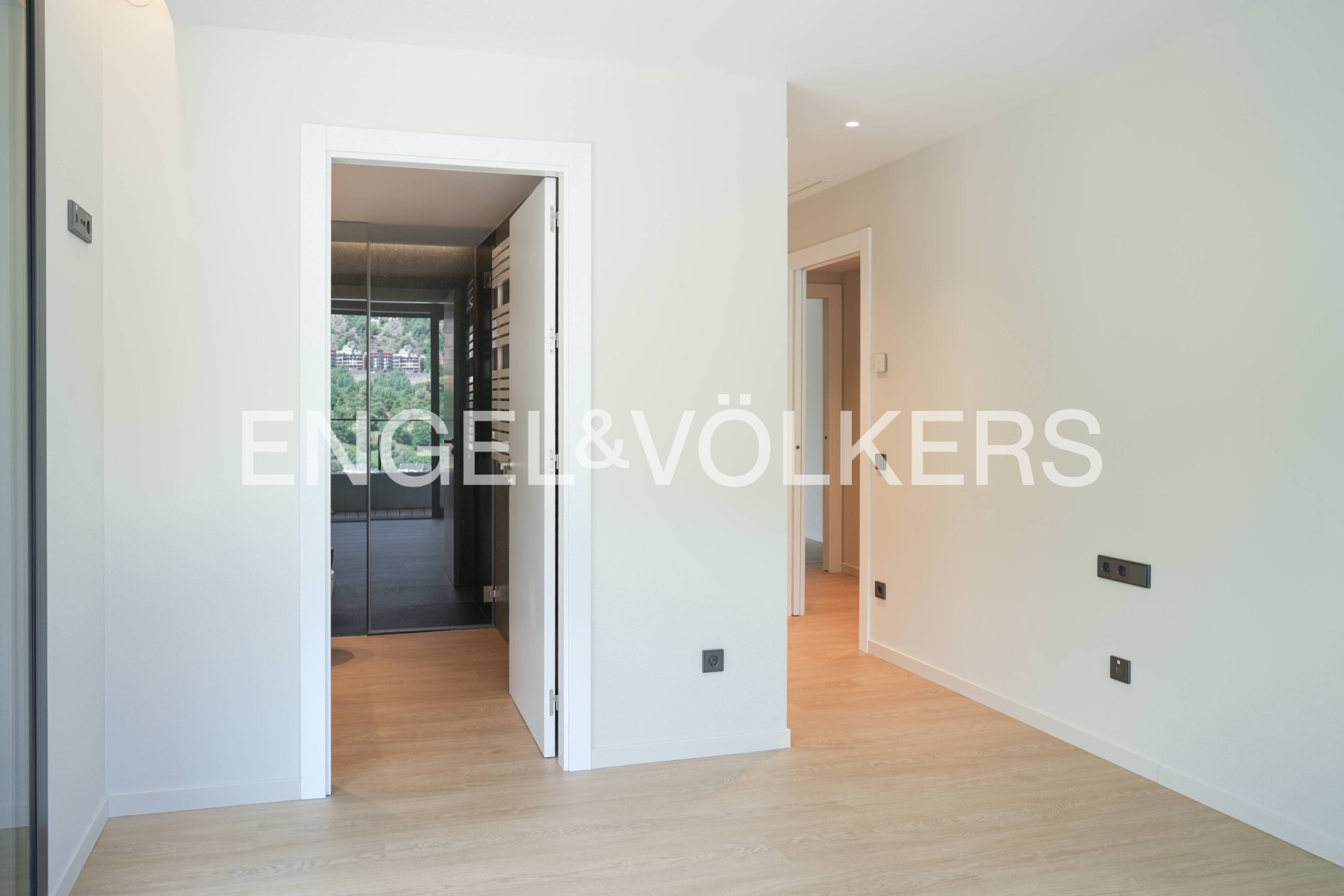 Ático en venta en Escaldes Engordany, 4 habitaciones, 187 metros