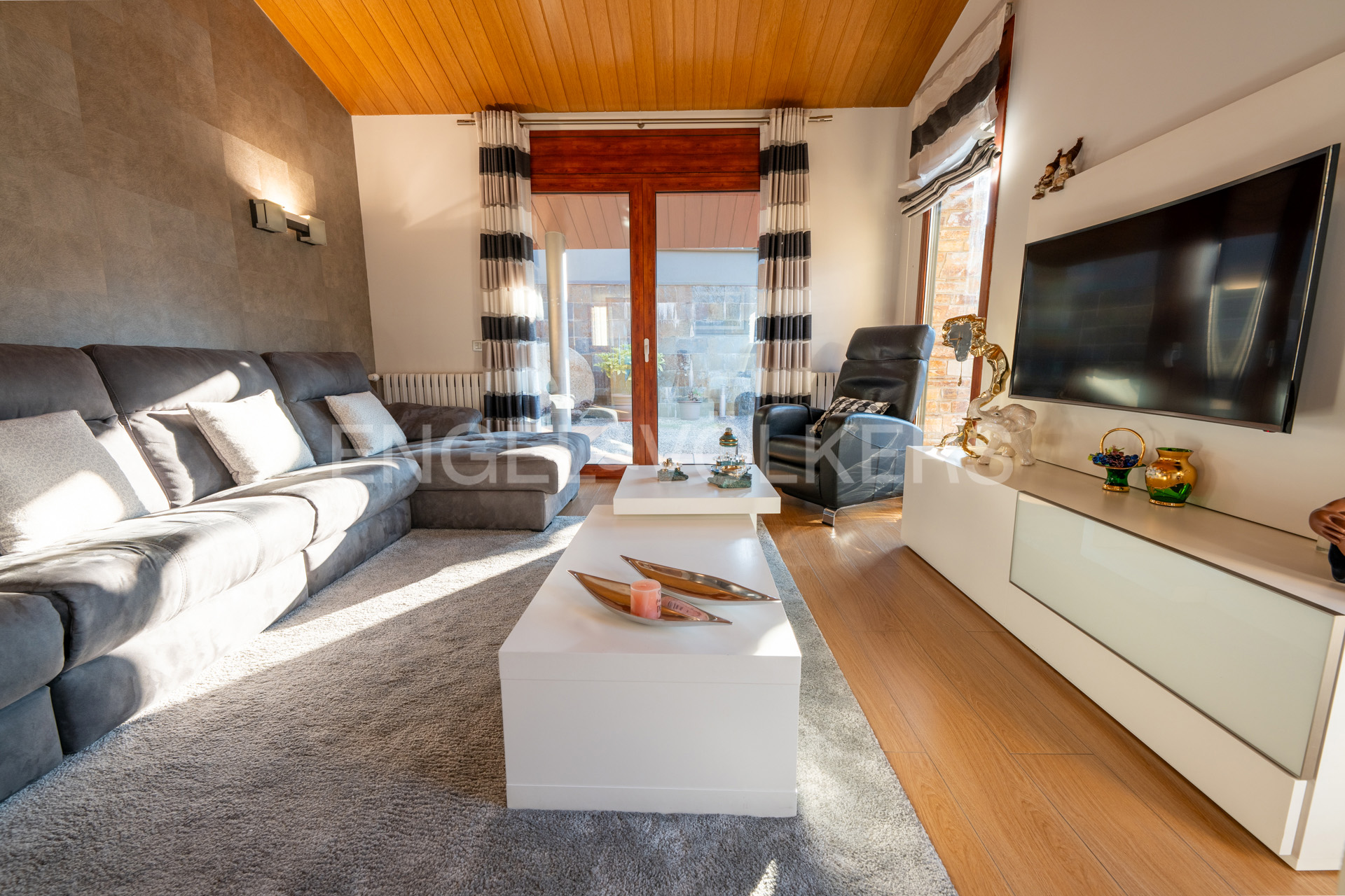 Chalet en venta en Aixirivall, 4 habitaciones, 488 metros
