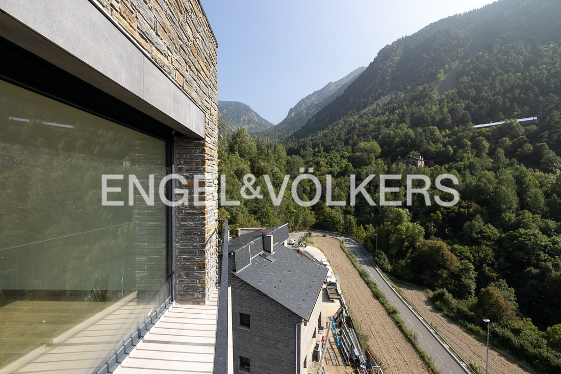 Àtic de lloguer a Escaldes Engordany, 3 habitacions, 95 metres