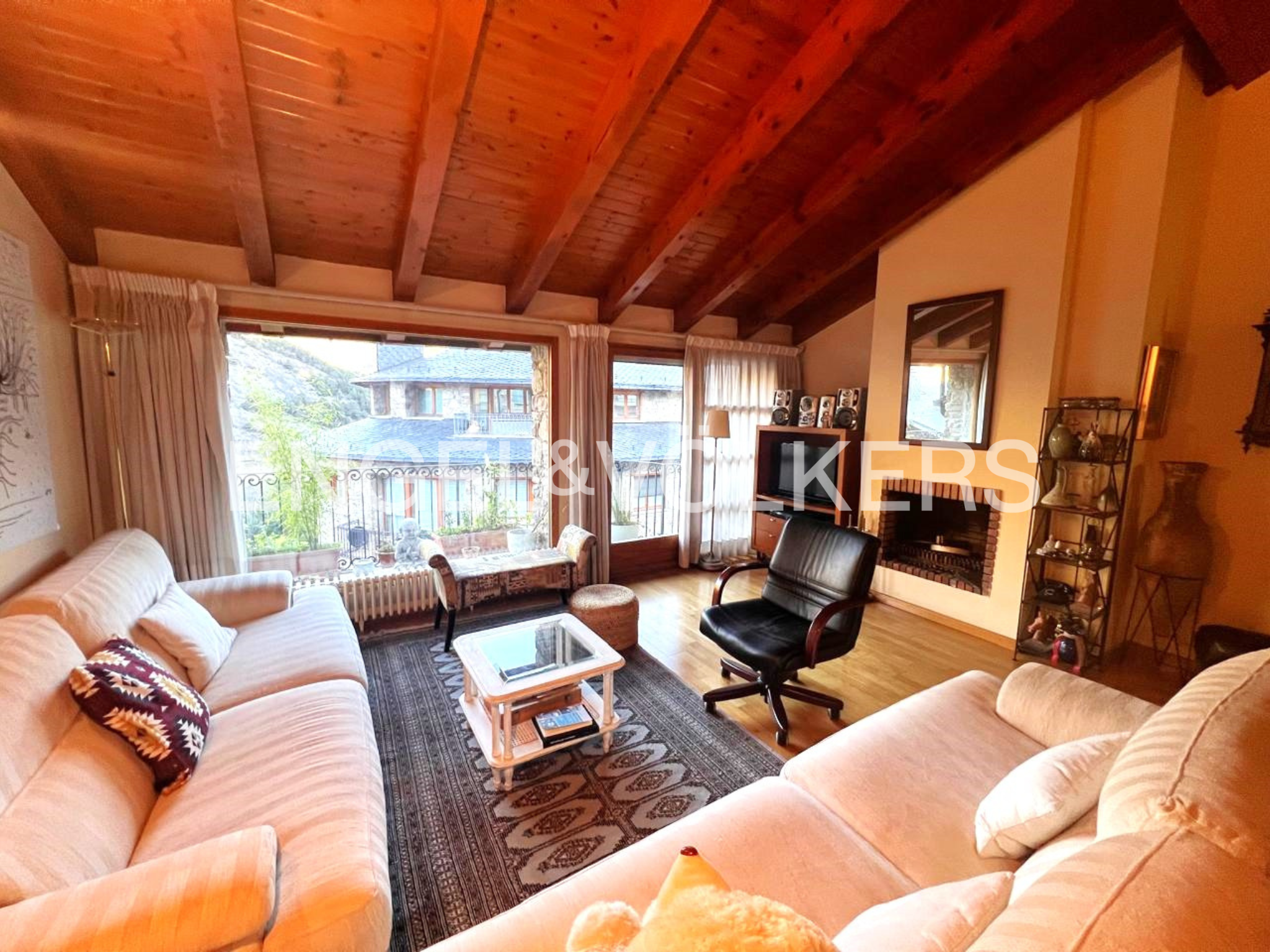 Dúplex de lloguer a Ordino, 3 habitacions, 105 metres
