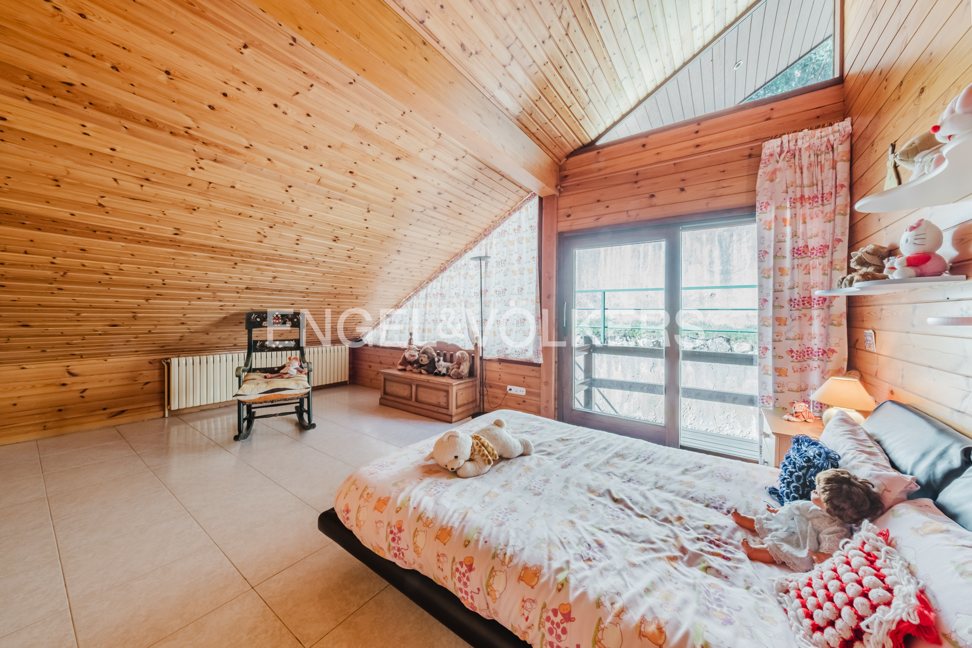 Chalet en venta en Certers, 8 habitaciones, 603 metros
