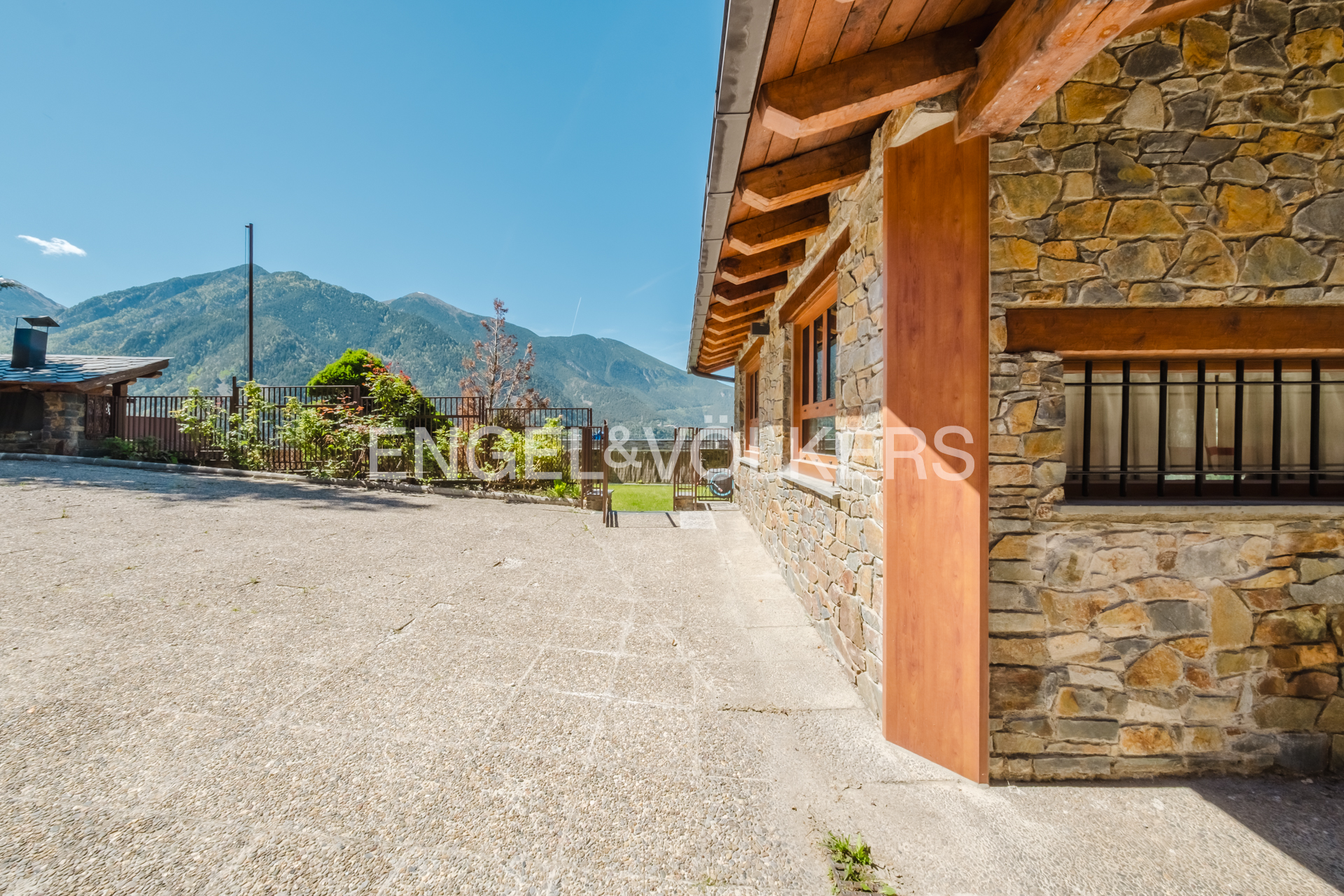Xalet en venda a Escaldes Engordany, 5 habitacions, 445 metres