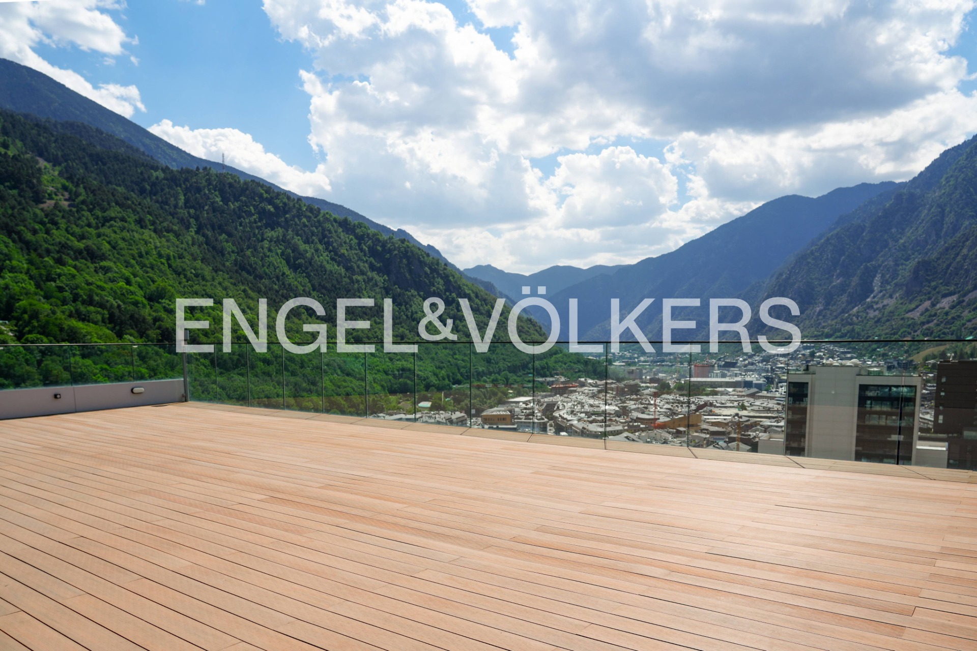 Ático en venta en Escaldes Engordany, 4 habitaciones, 187 metros