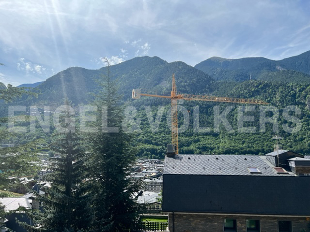 Àtic de lloguer a Andorra la Vella, 4 habitacions, 189 metres