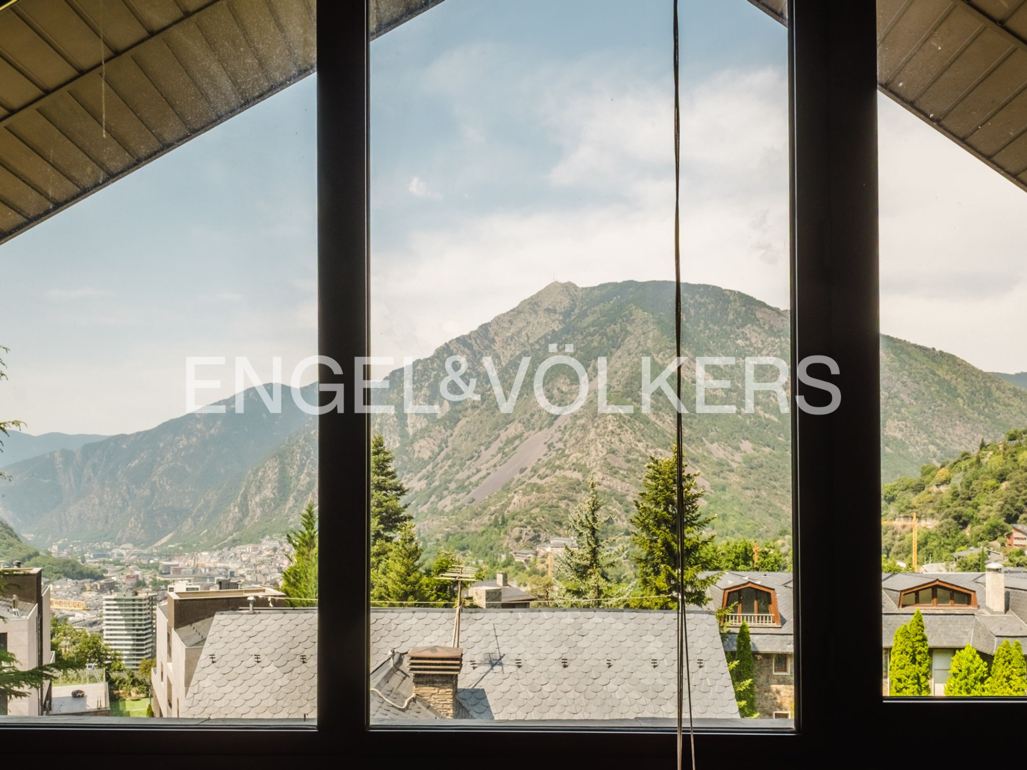 Xalet en venda a Escaldes Engordany, 5 habitacions, 425 metres
