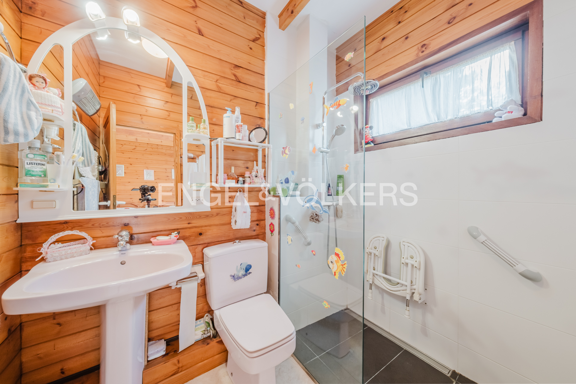 Chalet en venta en Certers, 8 habitaciones, 603 metros