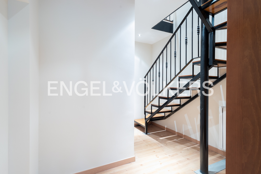 Chalet en venta en Andorra la Vella, 4 habitaciones, 450 metros