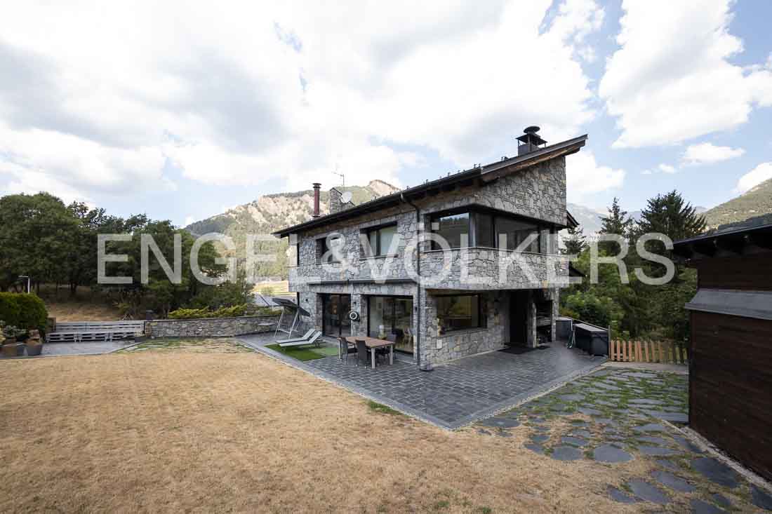 Xalet en venda a Ordino, 4 habitacions, 418 metres
