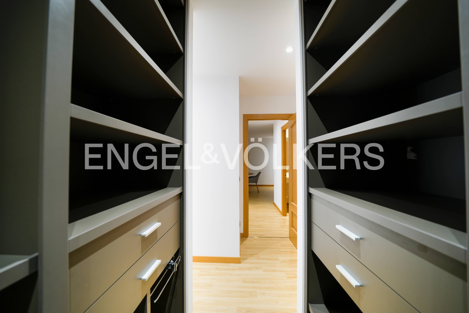 Pis en venda a Arinsal, 2 habitacions, 95 metres