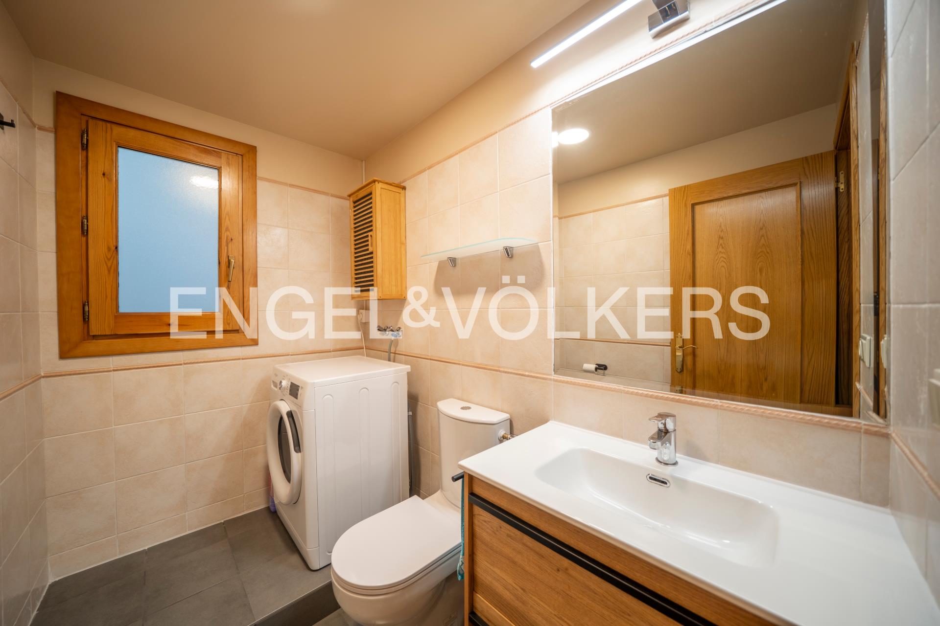 Pis en venda a Canillo, 2 habitacions, 85 metres
