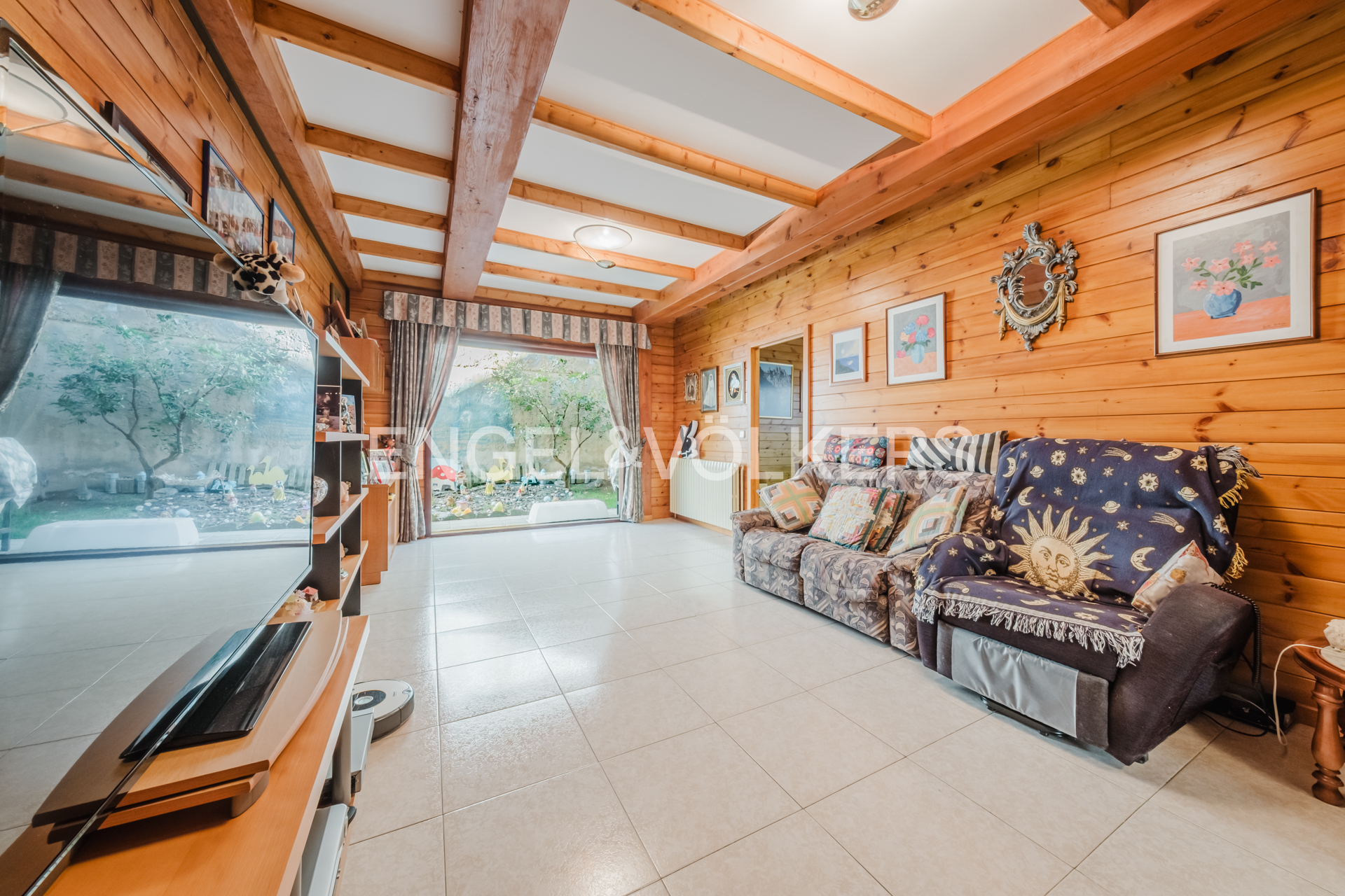 Chalet en venta en Certers, 8 habitaciones, 603 metros