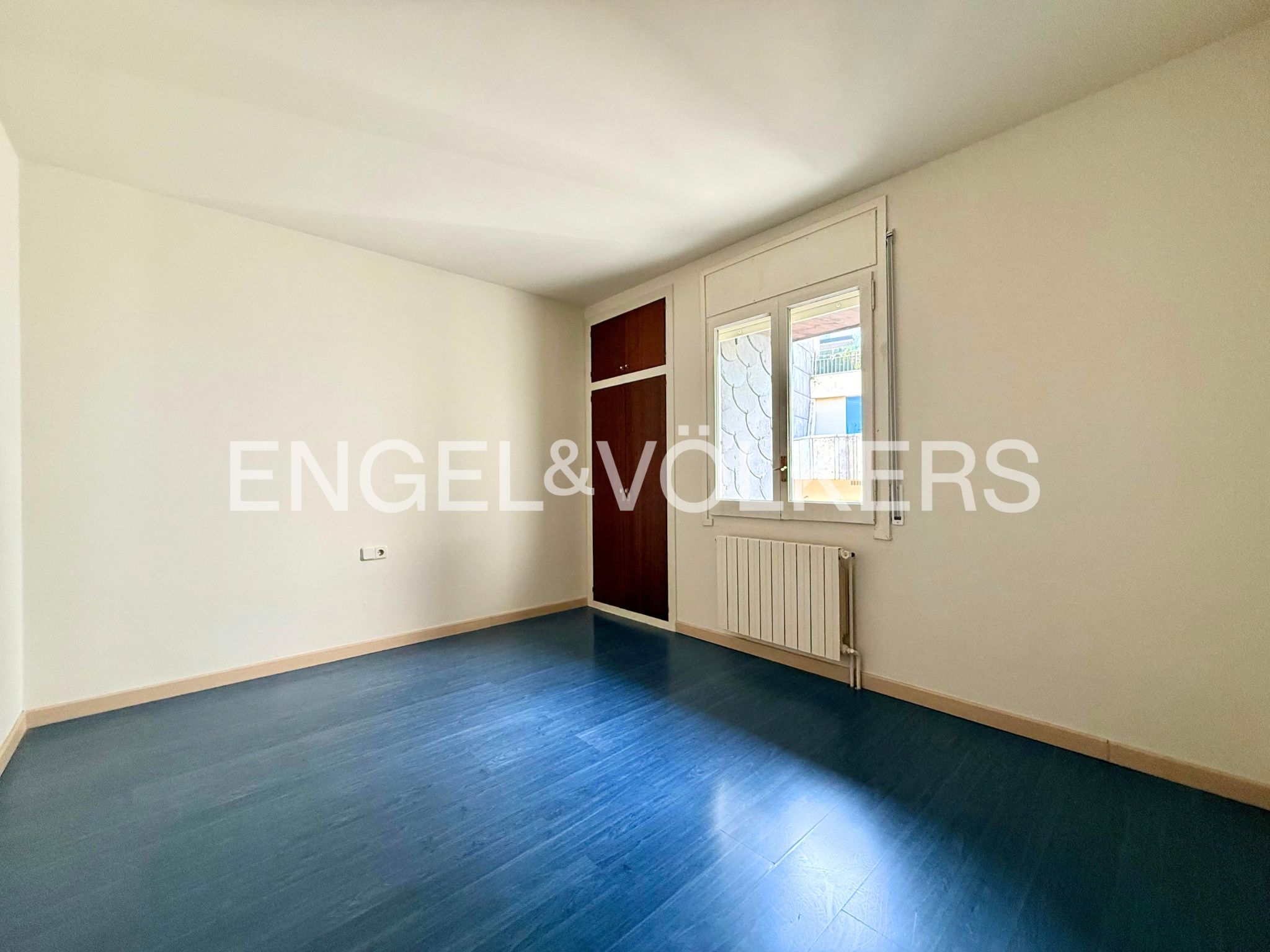 Àtic de lloguer a Santa Coloma, 4 habitacions, 211 metres