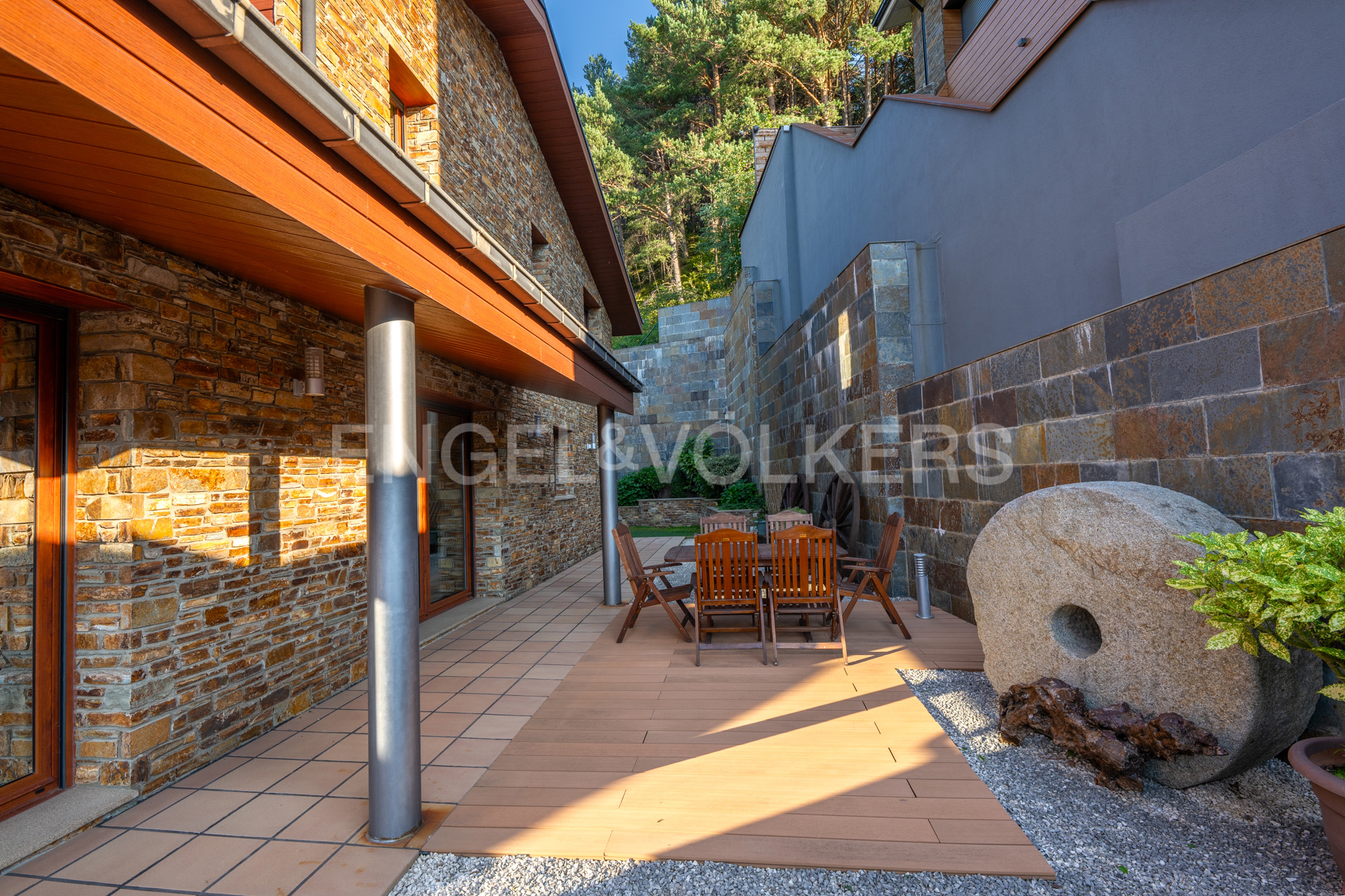 Chalet en venta en Aixirivall, 4 habitaciones, 488 metros