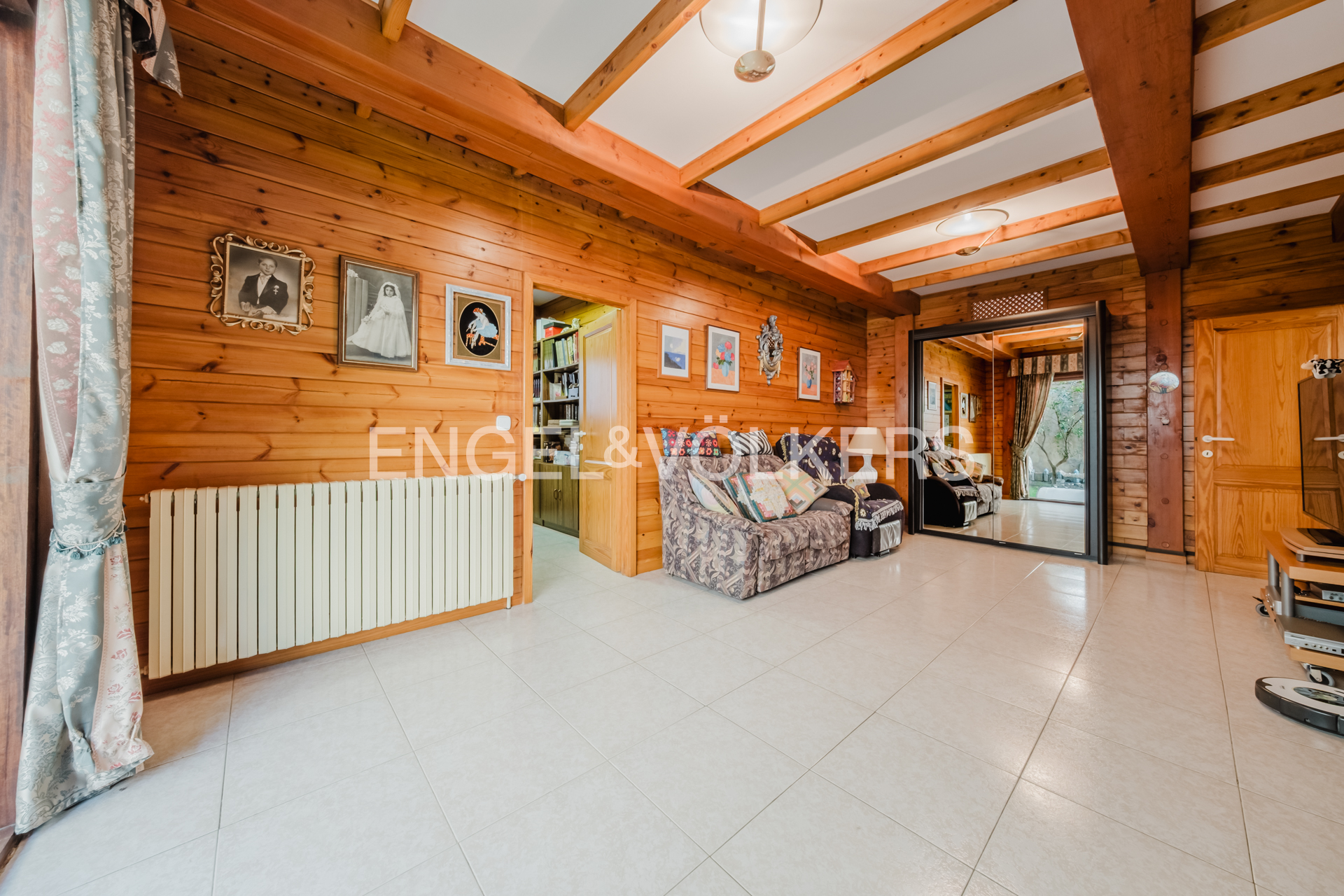Chalet en venta en Certers, 8 habitaciones, 603 metros