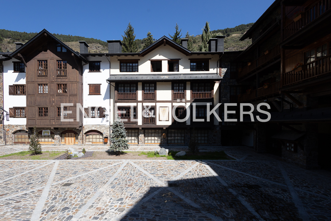 Pis en venda a Canillo, 2 habitacions, 65 metres