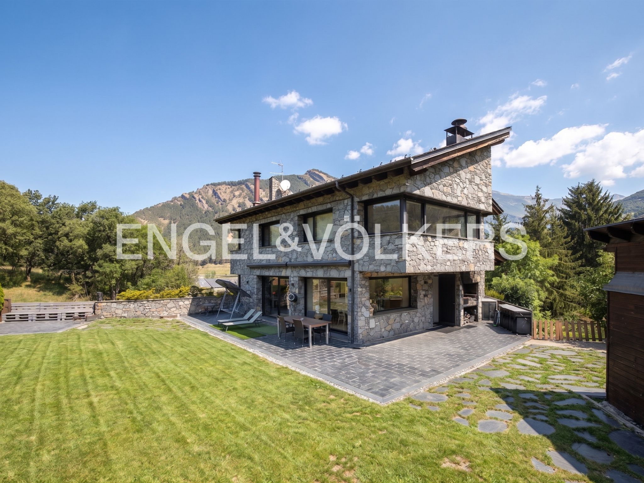 Xalet en venda a Ordino, 4 habitacions, 418 metres