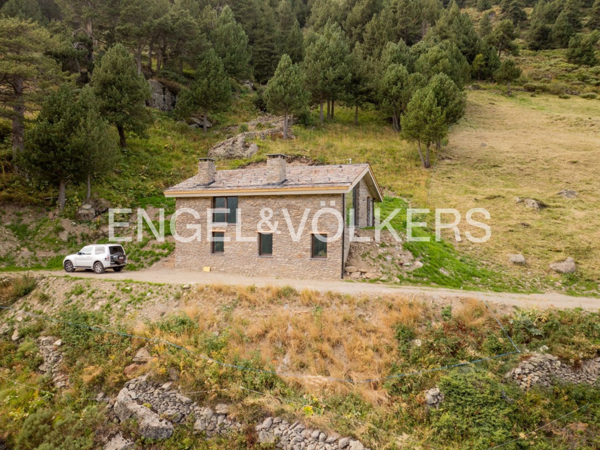 Chalet en venta en Canillo, 3 habitaciones, 170 metros
