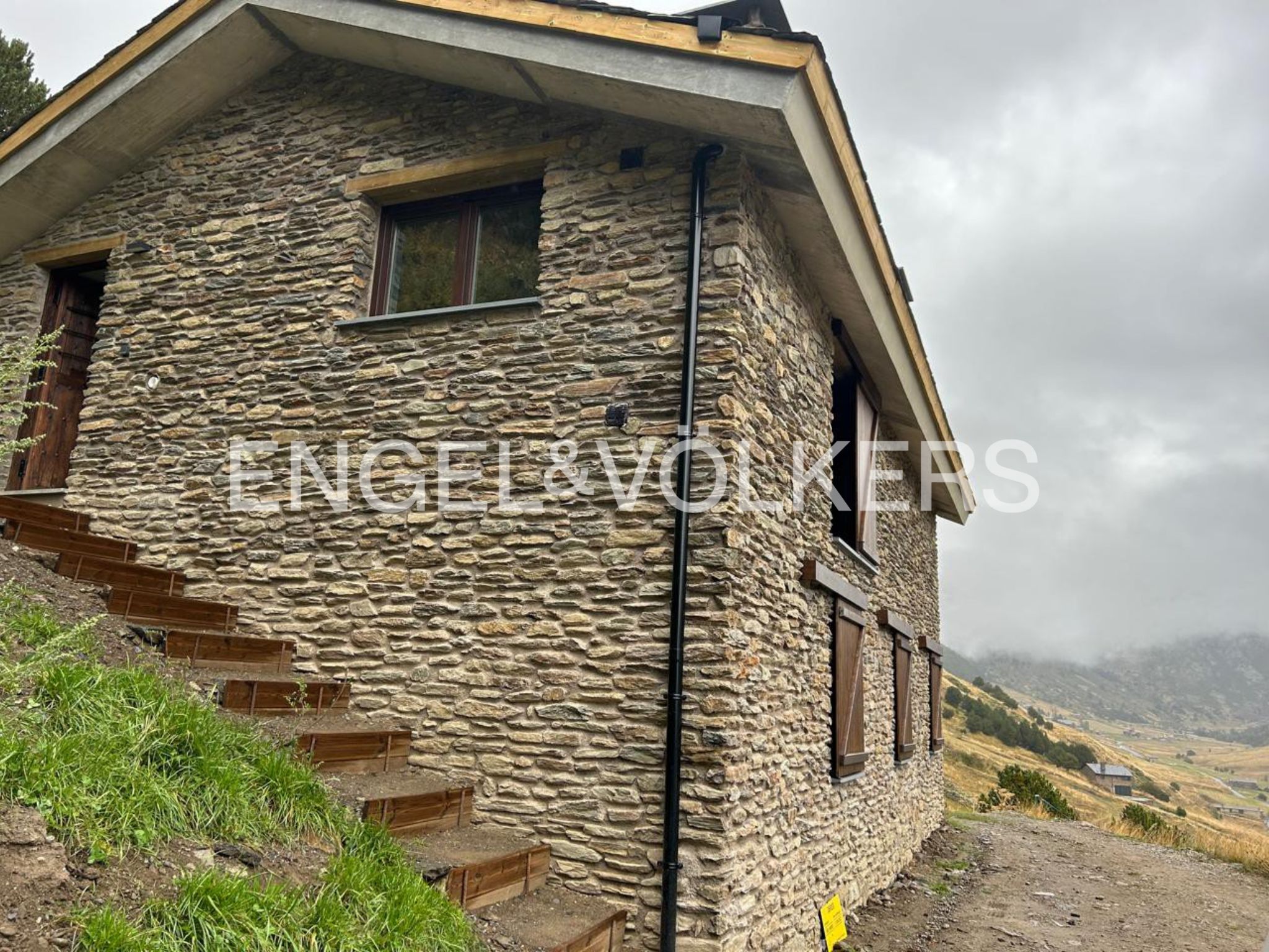 Chalet en venta en Canillo, 3 habitaciones, 170 metros