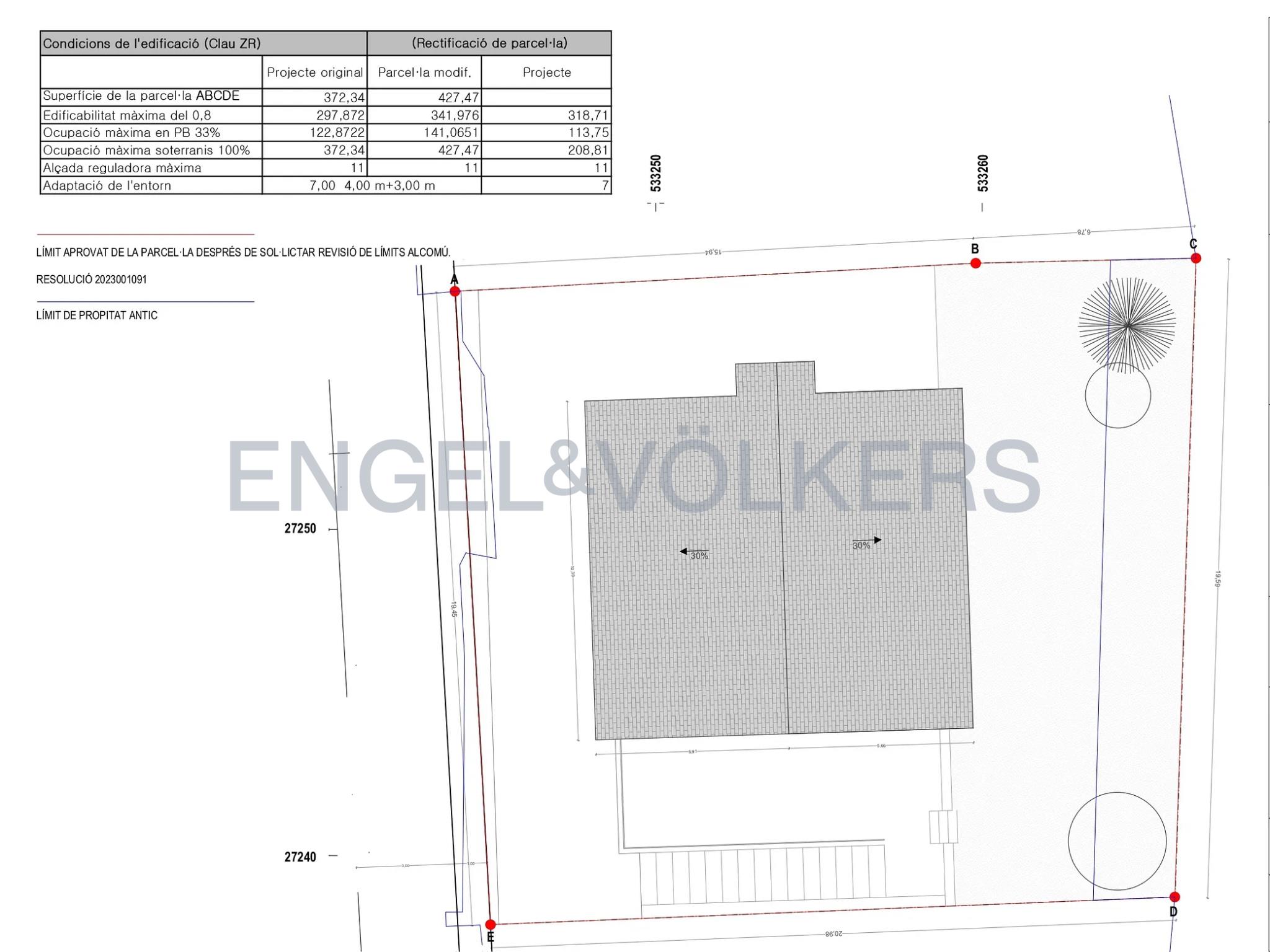 Chalet en venta en L'Aldosa de la Massana, 4 habitaciones, 647 metros