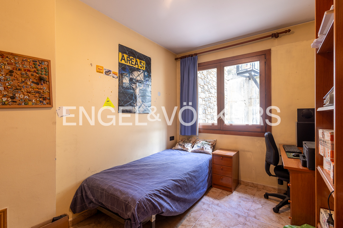 Chalet en venta en Encamp, 4 habitaciones, 240 metros