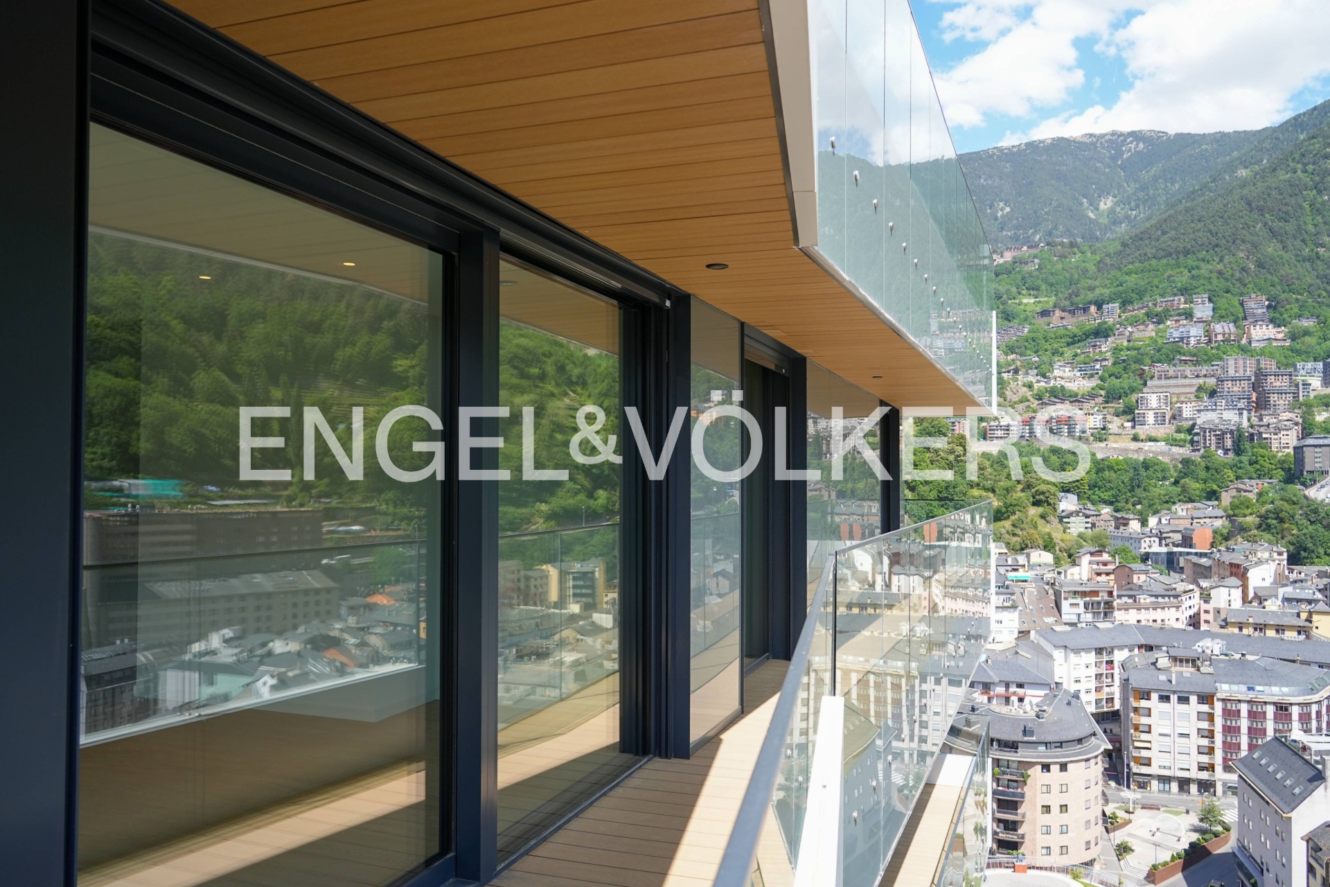Ático en venta en Escaldes Engordany, 4 habitaciones, 187 metros