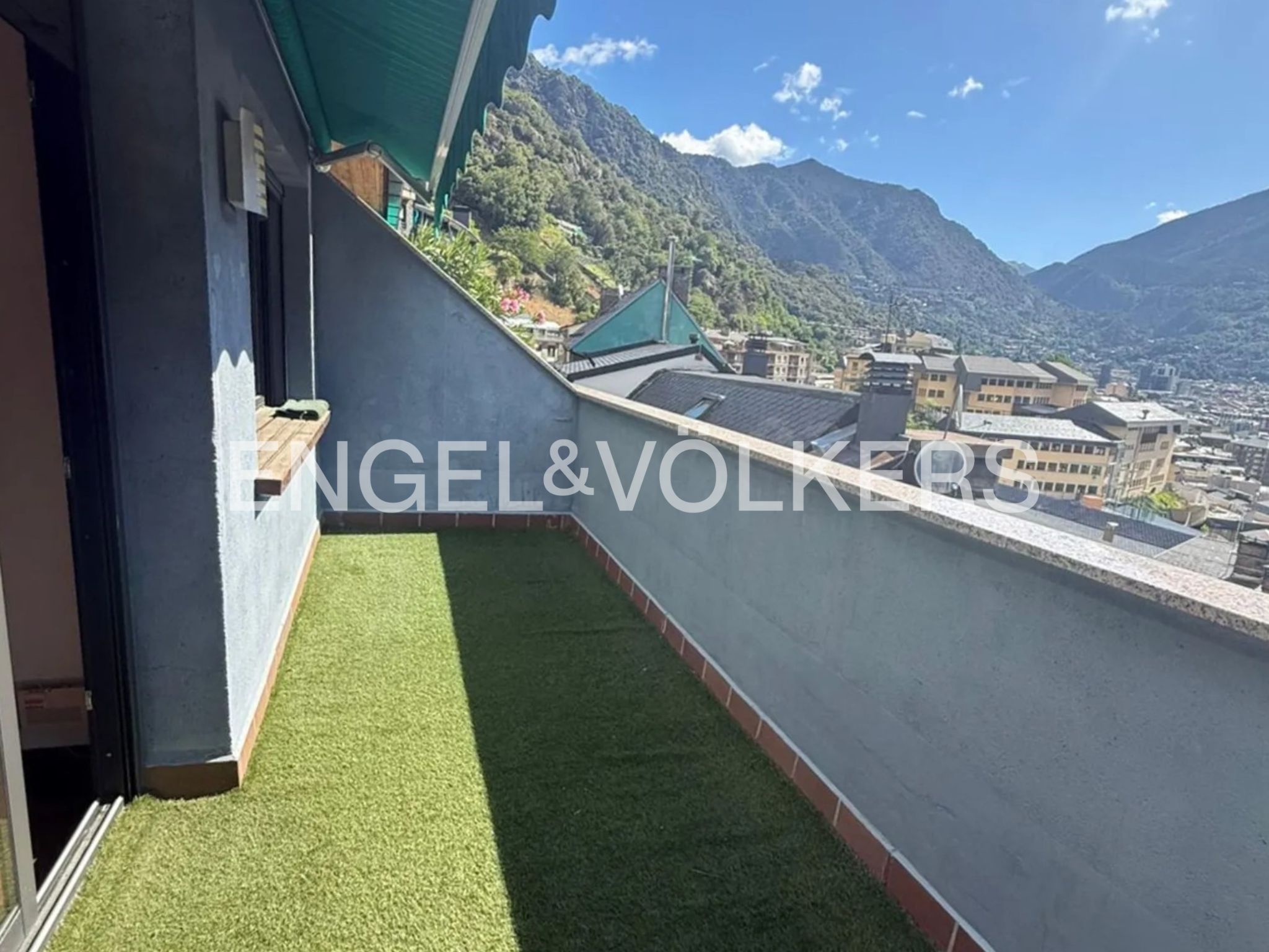 Piso de alquiler en Andorra la Vella, 2 habitaciones, 65 metros