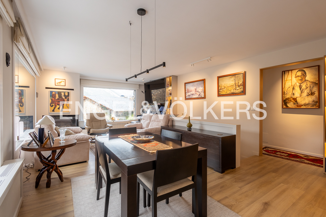 Xalet en venda a Anyós, 5 habitacions, 315 metres