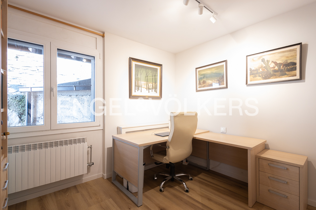 Xalet en venda a Anyós, 5 habitacions, 315 metres