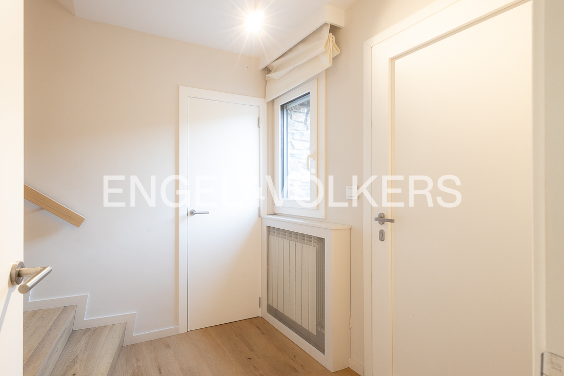 Xalet en venda a Anyós, 5 habitacions, 315 metres