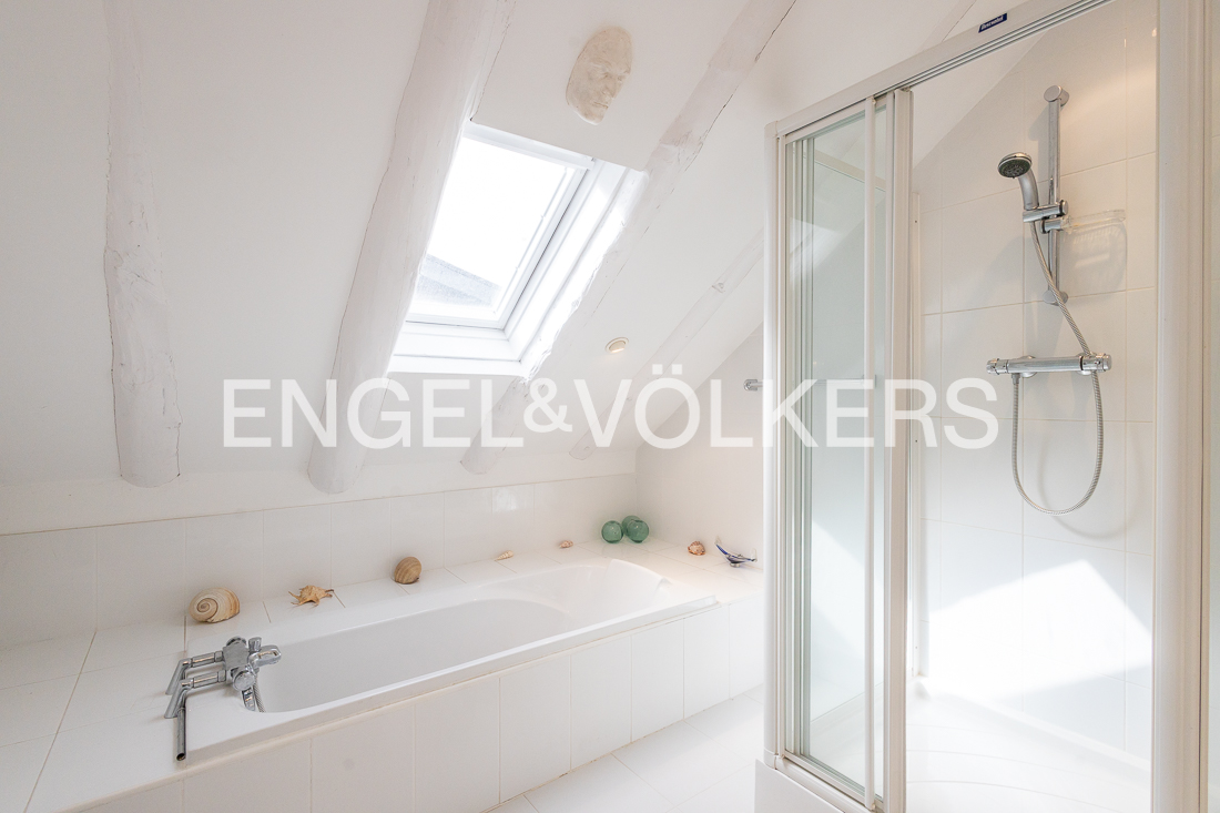 Xalet en venda a Anyós, 5 habitacions, 315 metres