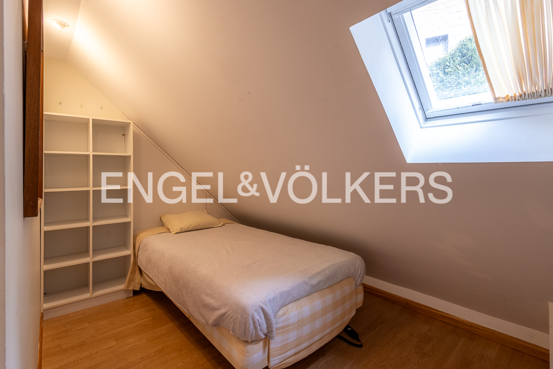 Xalet en venda a Anyós, 5 habitacions, 315 metres