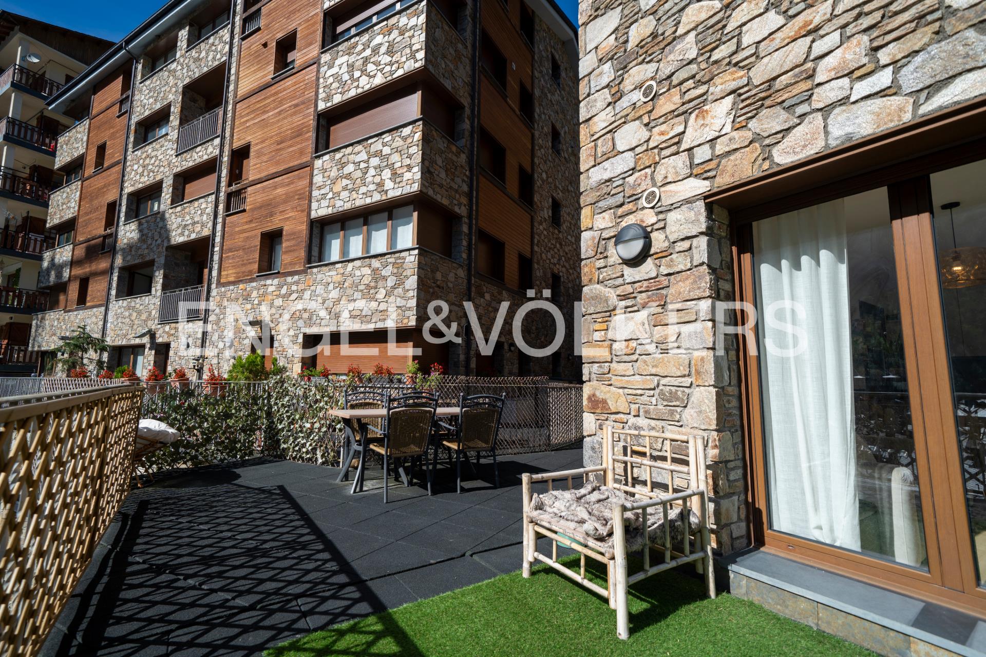 Pis en venda a Arinsal, 2 habitacions, 97 metres