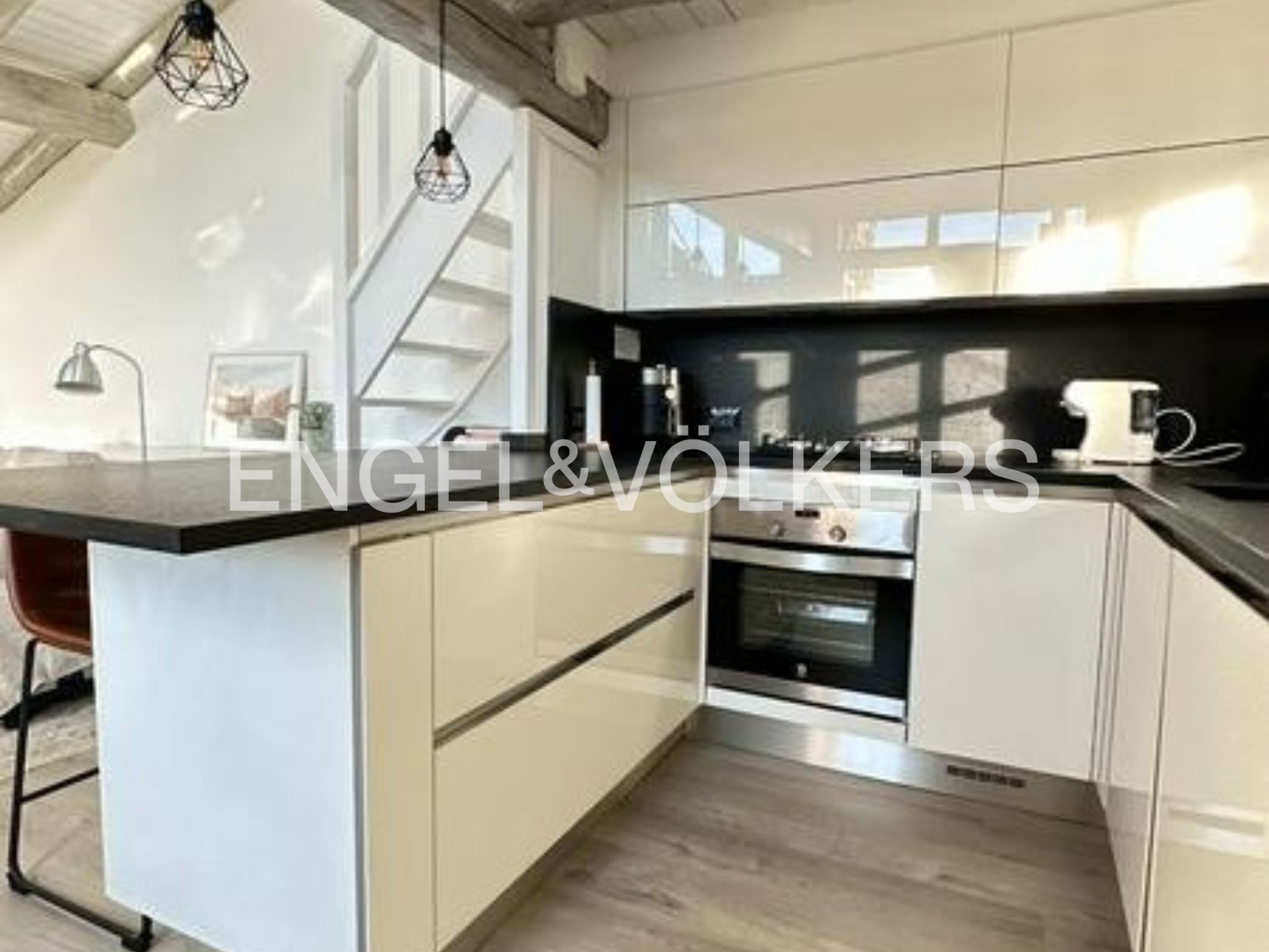 Casa adosada en venta en Escaldes Engordany, 2 habitaciones, 108 metros