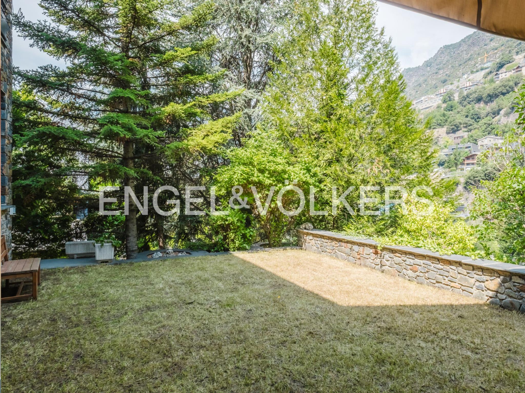 Xalet en venda a Escaldes Engordany, 5 habitacions, 425 metres