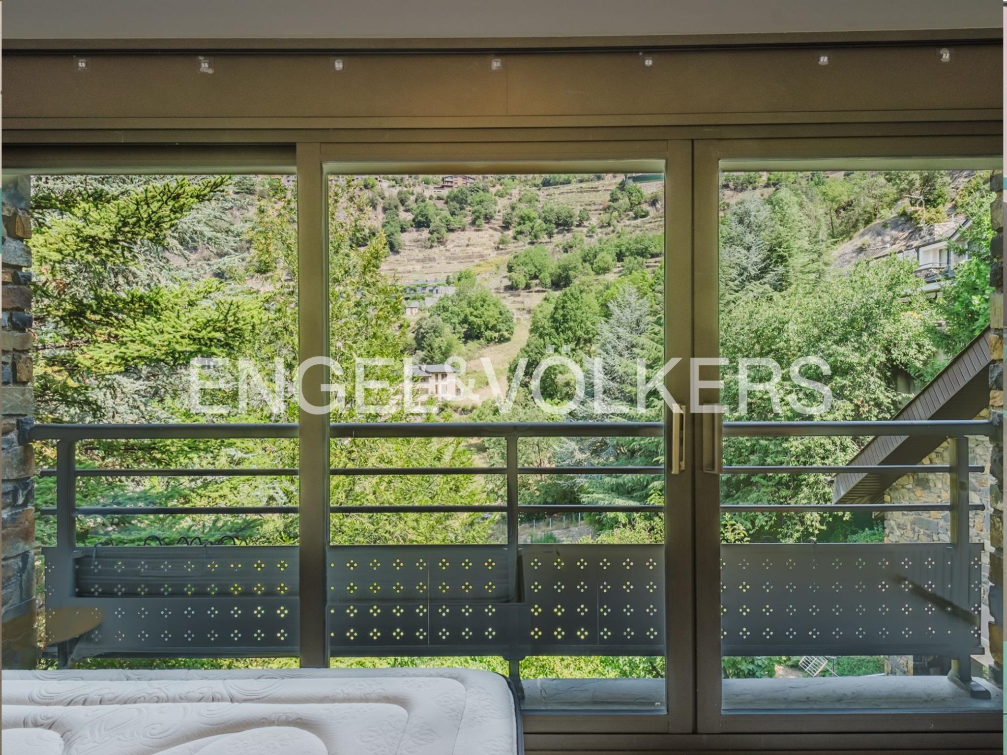 Xalet en venda a Escaldes Engordany, 5 habitacions, 425 metres
