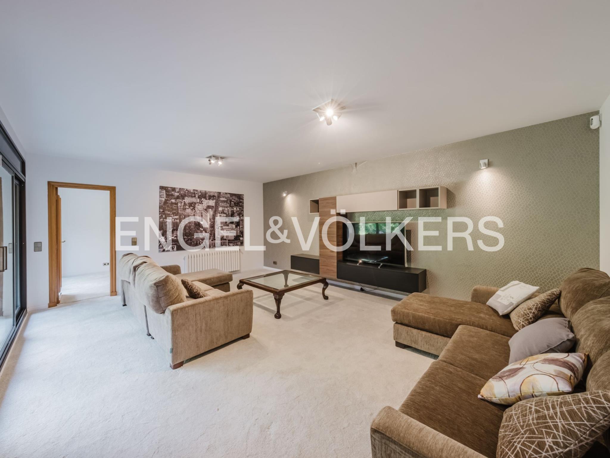 Xalet en venda a Escaldes Engordany, 5 habitacions, 425 metres