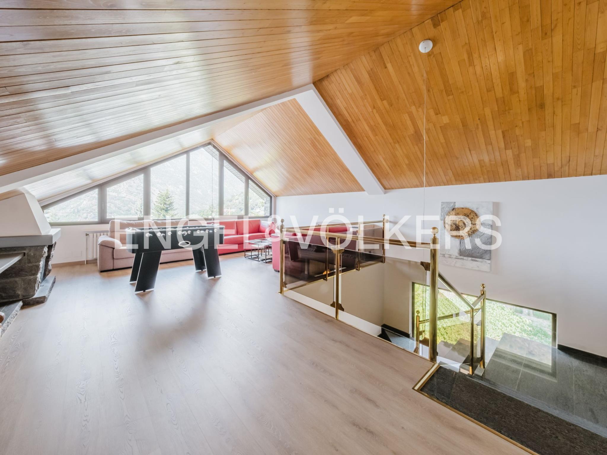 Xalet en venda a Escaldes Engordany, 5 habitacions, 425 metres