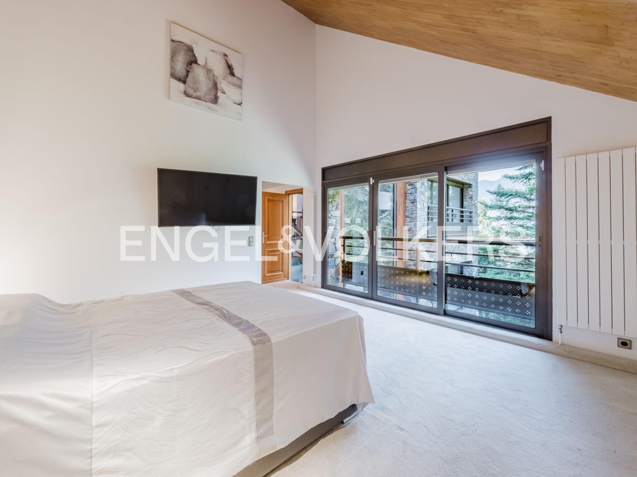 Xalet en venda a Escaldes Engordany, 5 habitacions, 425 metres