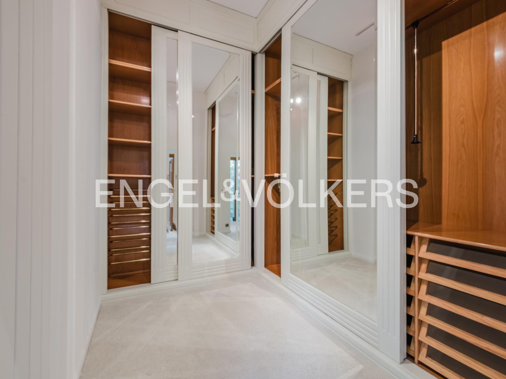 Xalet en venda a Escaldes Engordany, 5 habitacions, 425 metres