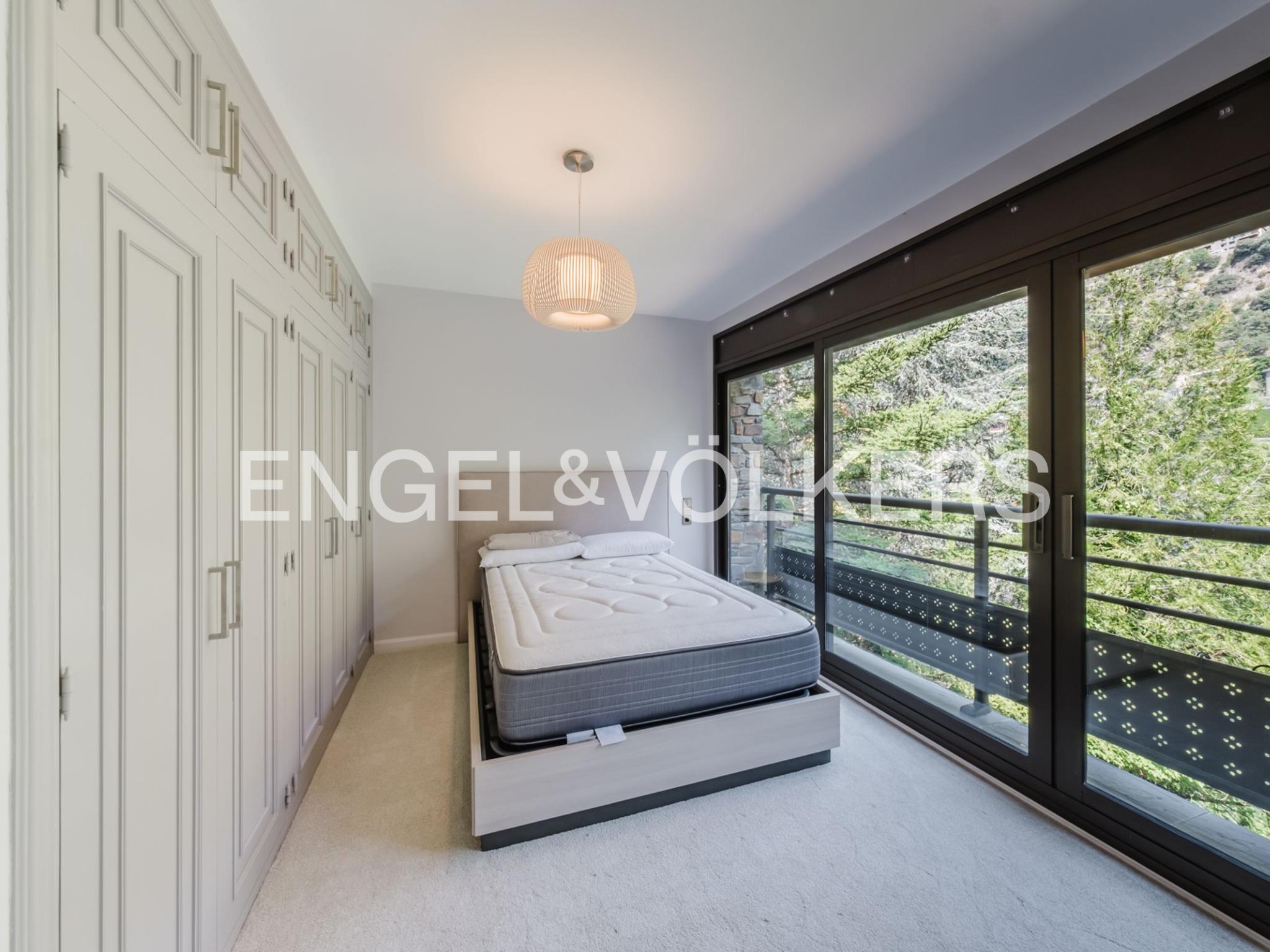 Xalet en venda a Escaldes Engordany, 5 habitacions, 425 metres