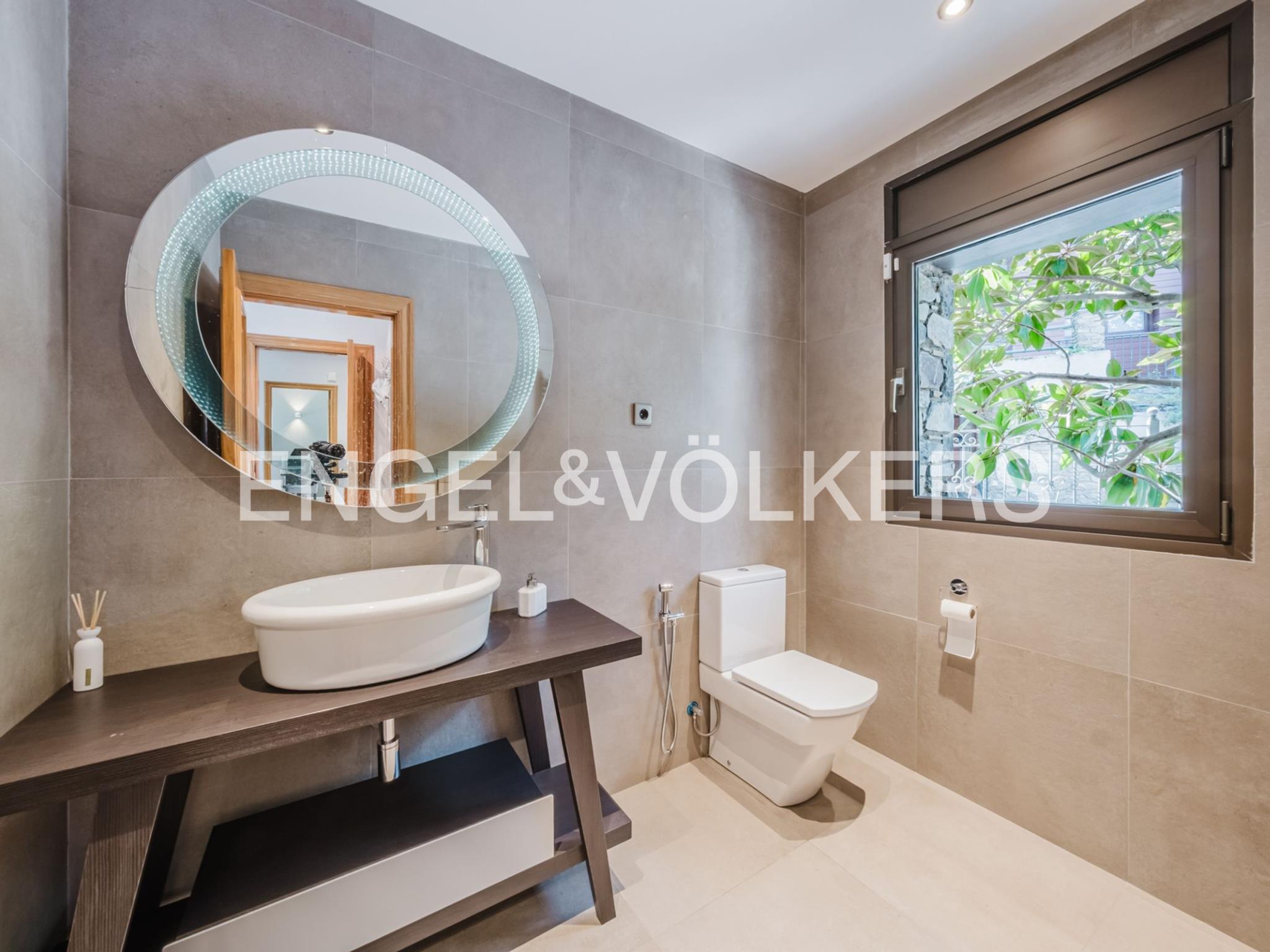 Xalet en venda a Escaldes Engordany, 5 habitacions, 425 metres