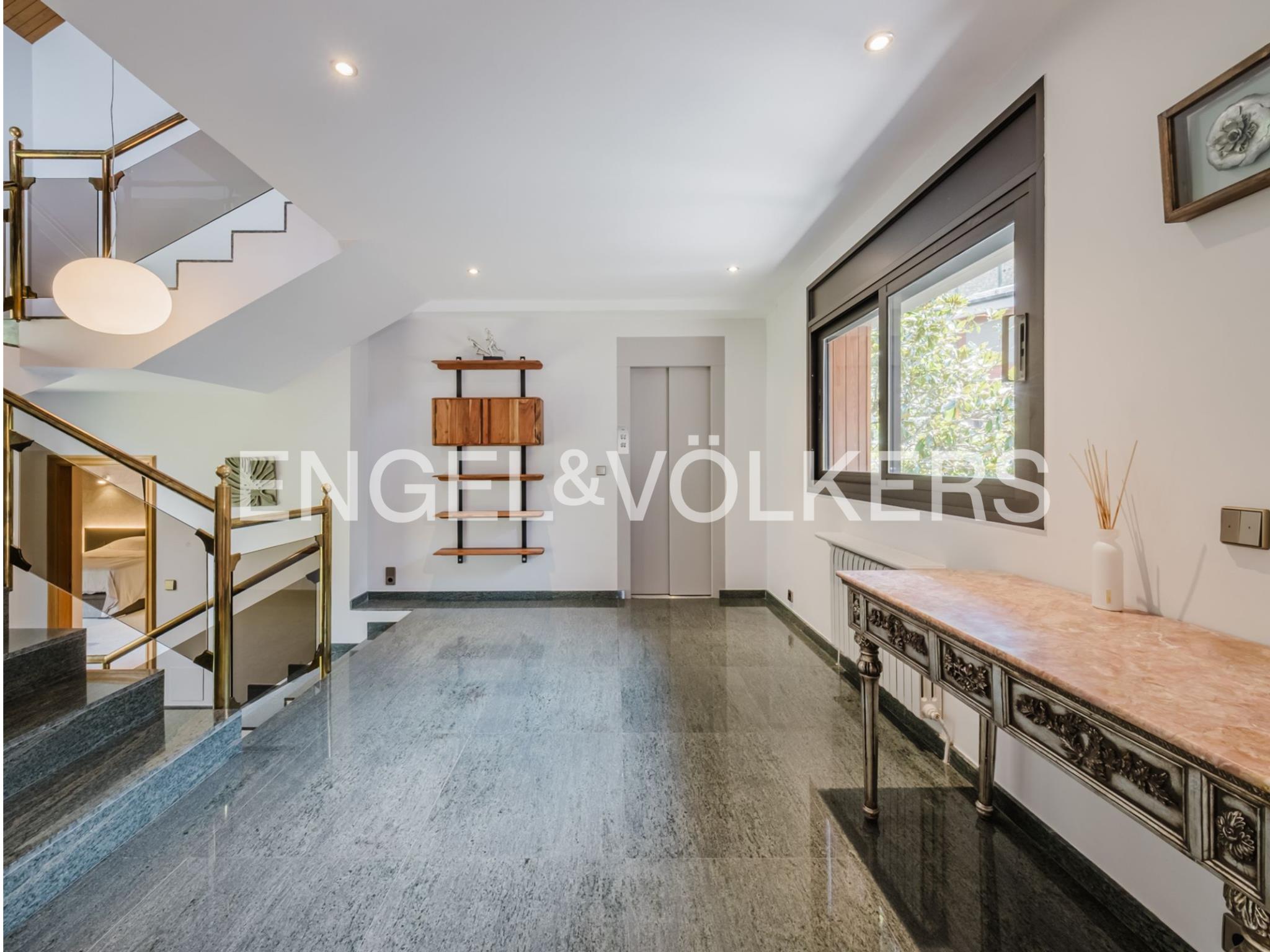 Xalet en venda a Escaldes Engordany, 5 habitacions, 425 metres