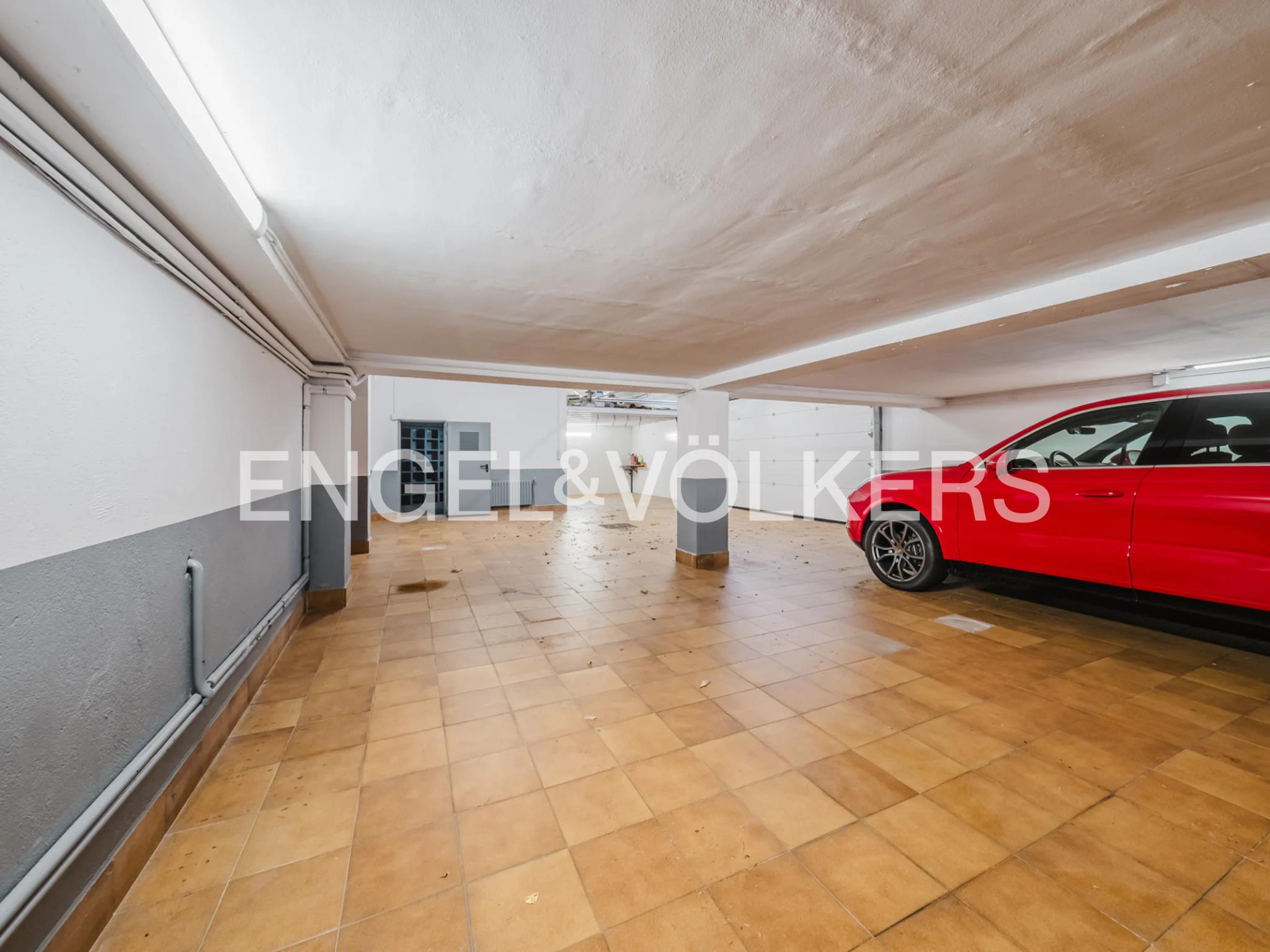 Xalet en venda a Escaldes Engordany, 5 habitacions, 425 metres
