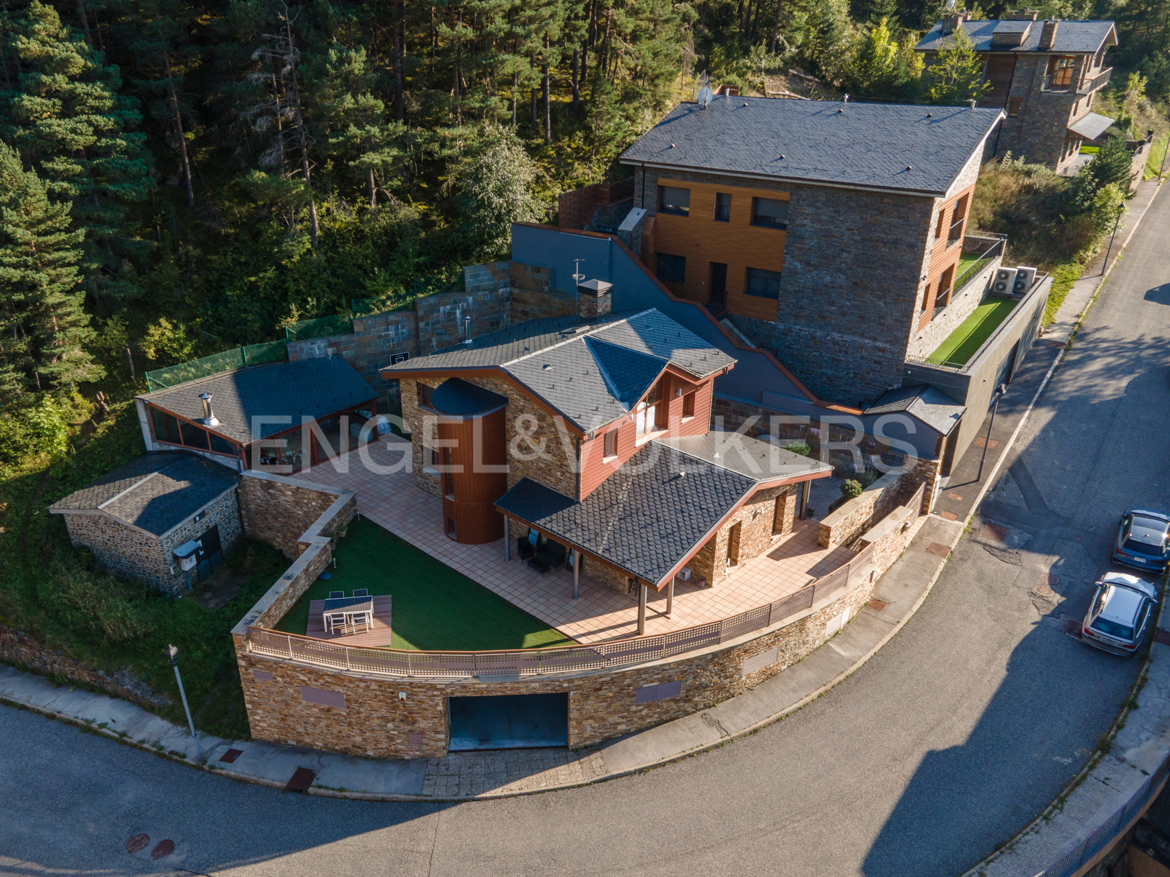 Chalet en venta en Aixirivall, 4 habitaciones, 488 metros