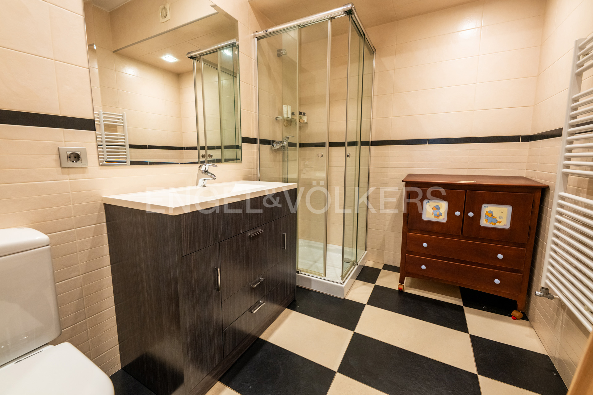 Chalet en venta en Aixirivall, 4 habitaciones, 488 metros