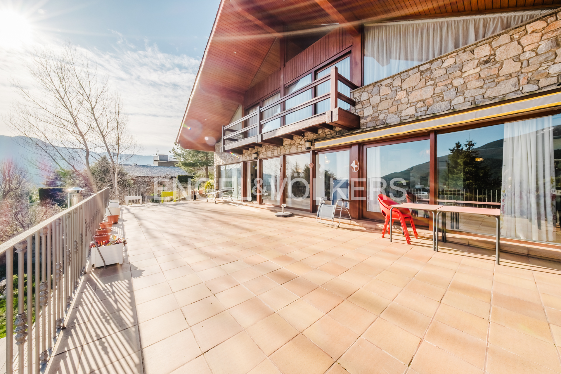 Chalet en venta en Certers, 8 habitaciones, 603 metros