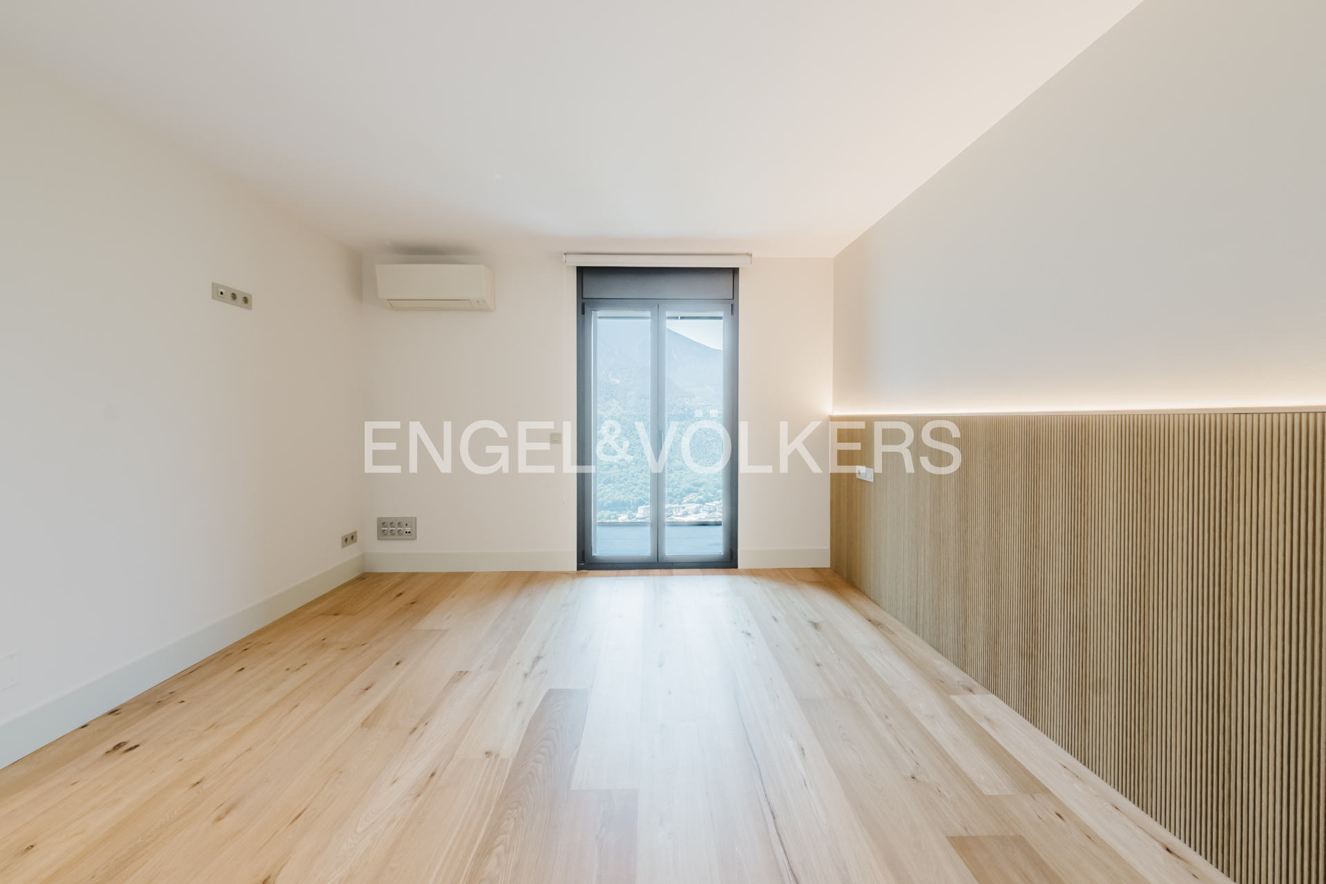Xalet en venda a Escaldes Engordany, 5 habitacions, 587 metres
