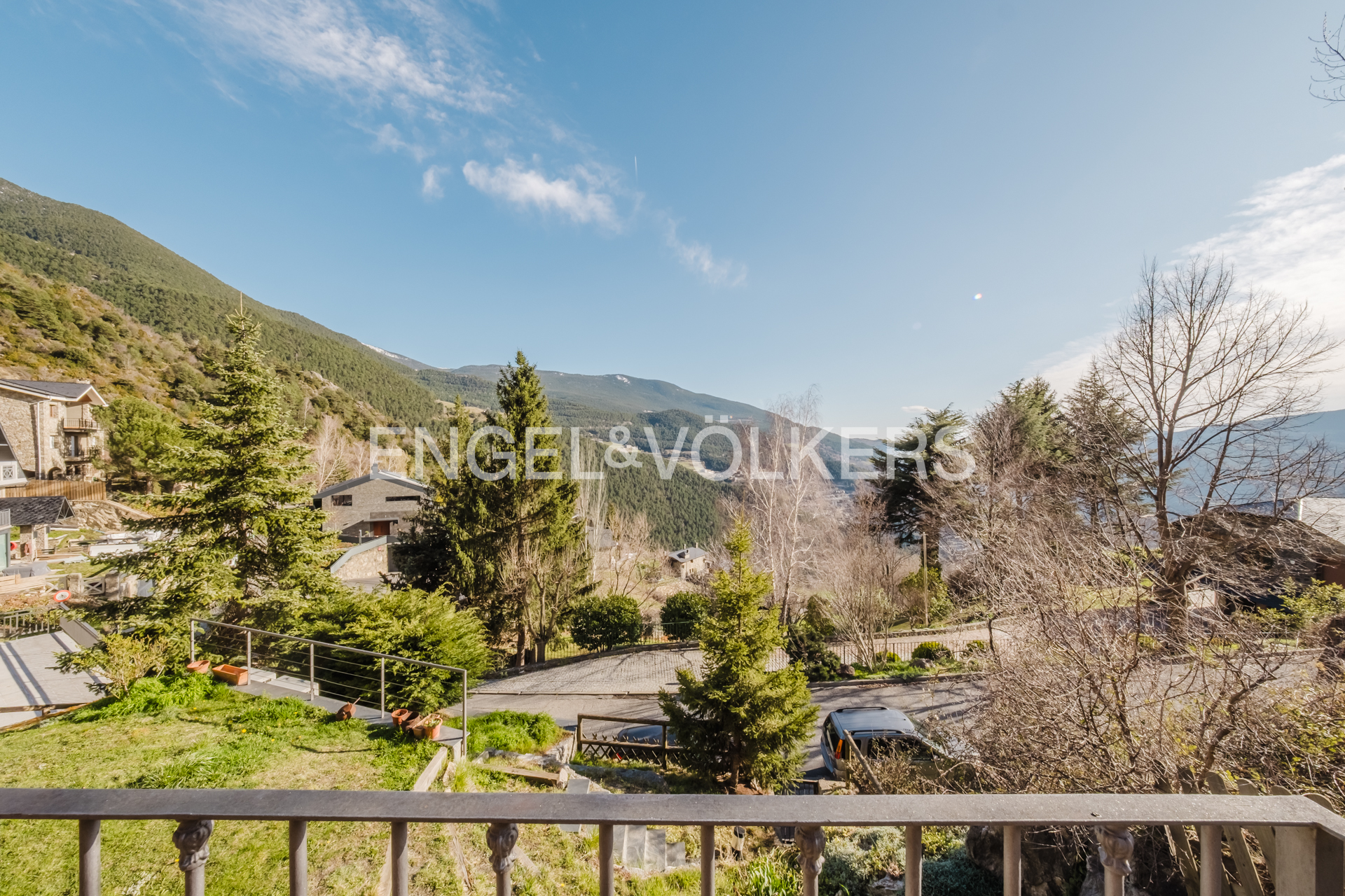 Chalet en venta en Certers, 8 habitaciones, 603 metros