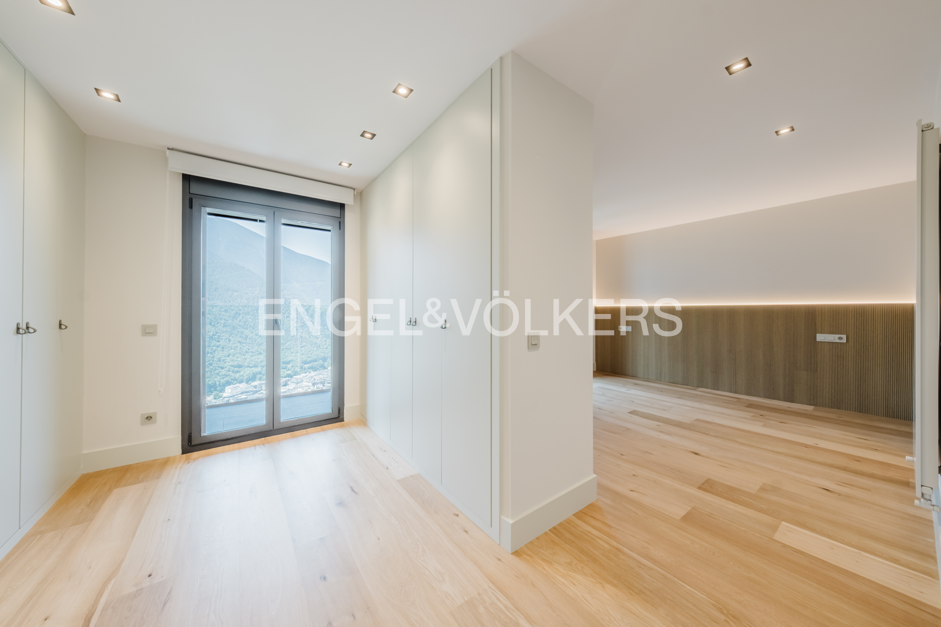 Xalet en venda a Escaldes Engordany, 5 habitacions, 587 metres