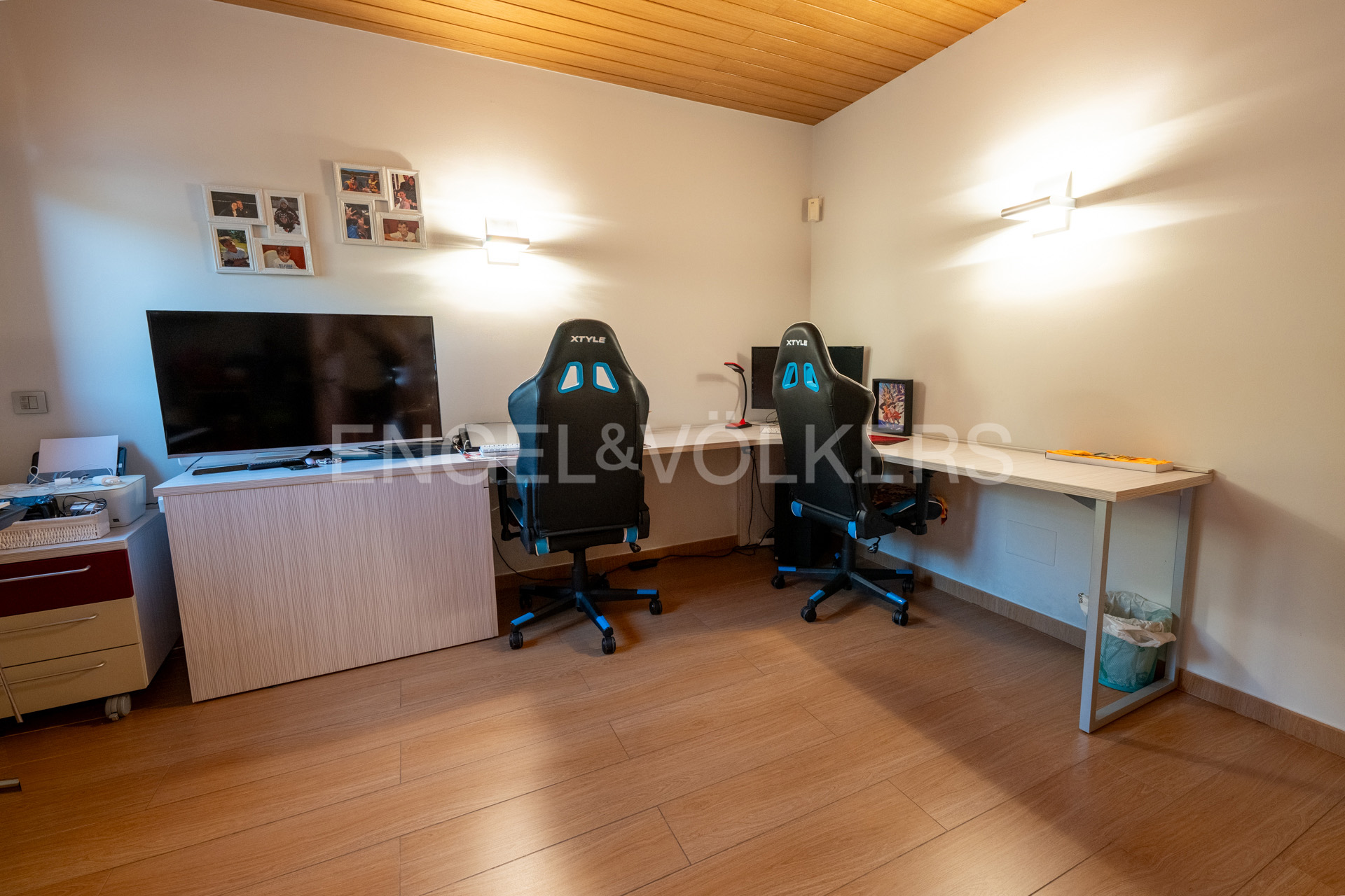Chalet en venta en Aixirivall, 4 habitaciones, 488 metros